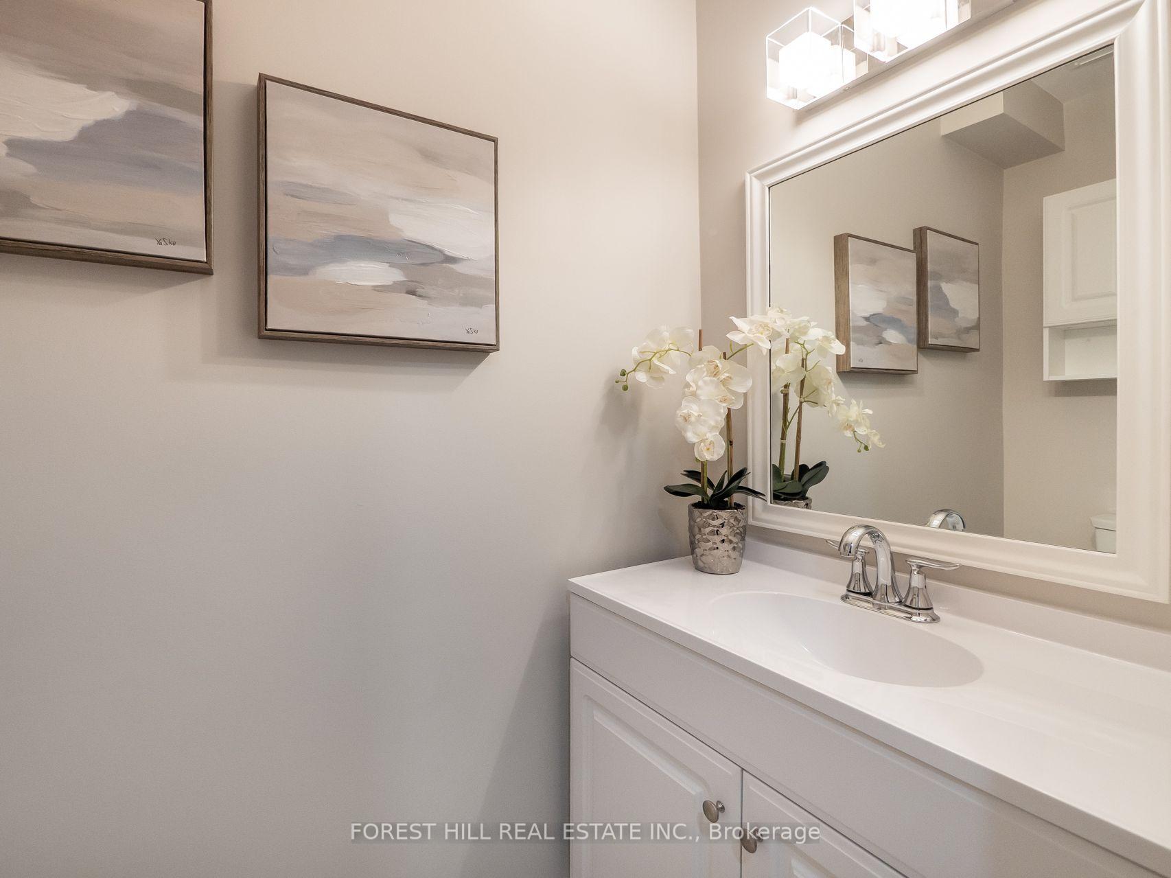 Photo 20 of 47 Lynden Circle, Halton Hills, Georgetown — HOMEH