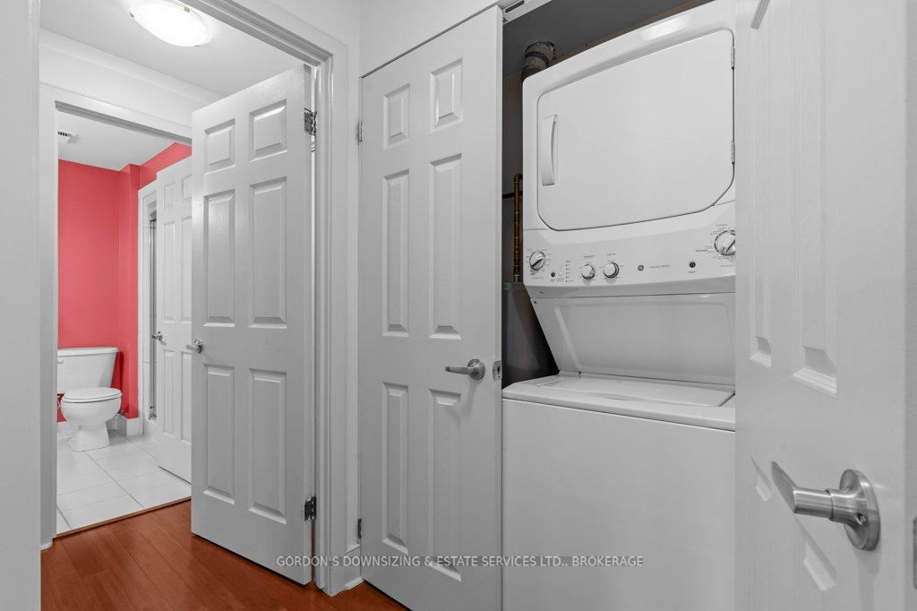 Photo 4 of Unit 201, 2 Bay Street, Kingston, East of Sir John A. Blvd — HOMEH