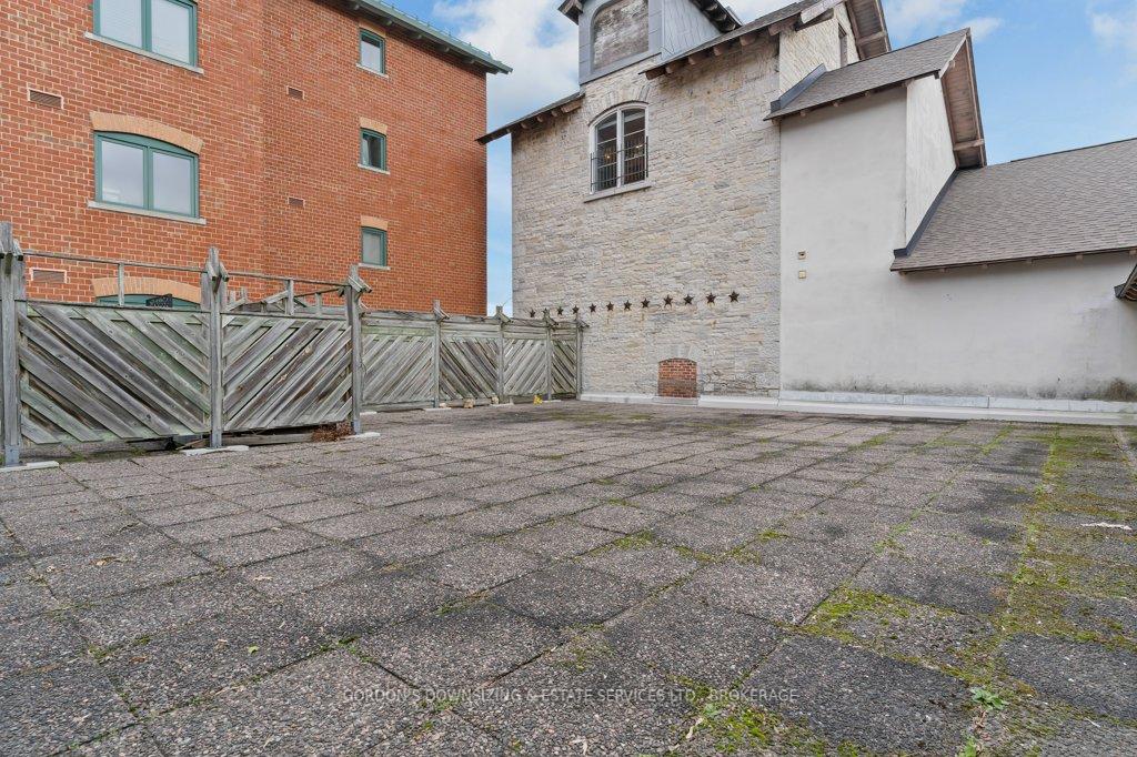 Photo 38 of Unit 201, 2 Bay Street, Kingston, East of Sir John A. Blvd — HOMEH