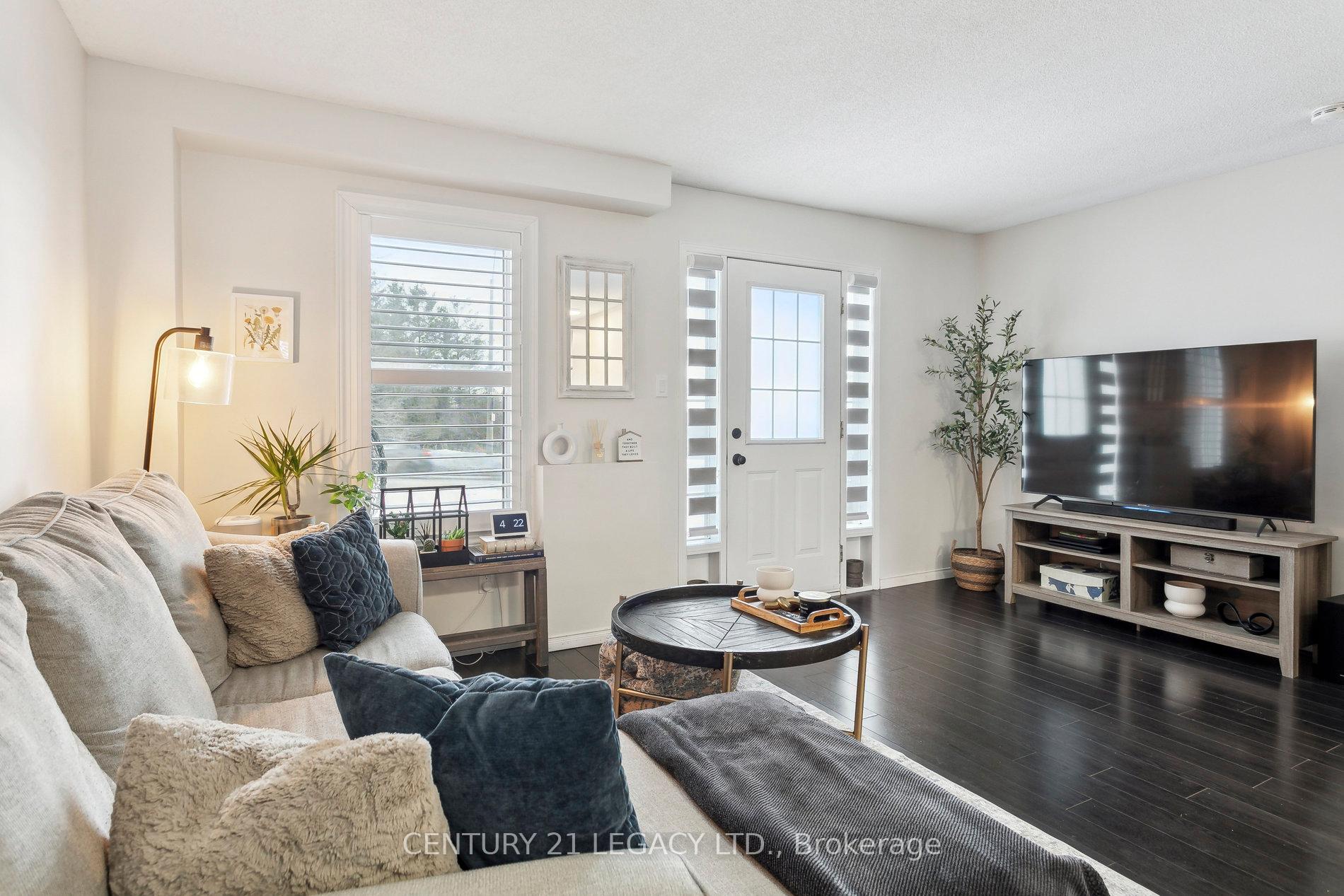 Photo 5 of Unit 55, 920 Edinburgh Road S, Guelph, Kortright West — HOMEH
