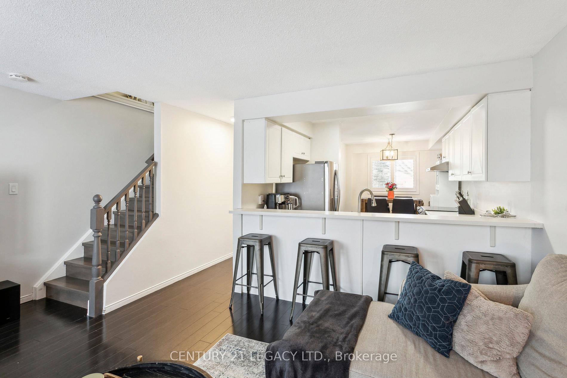Photo 8 of Unit 55, 920 Edinburgh Road S, Guelph, Kortright West — HOMEH