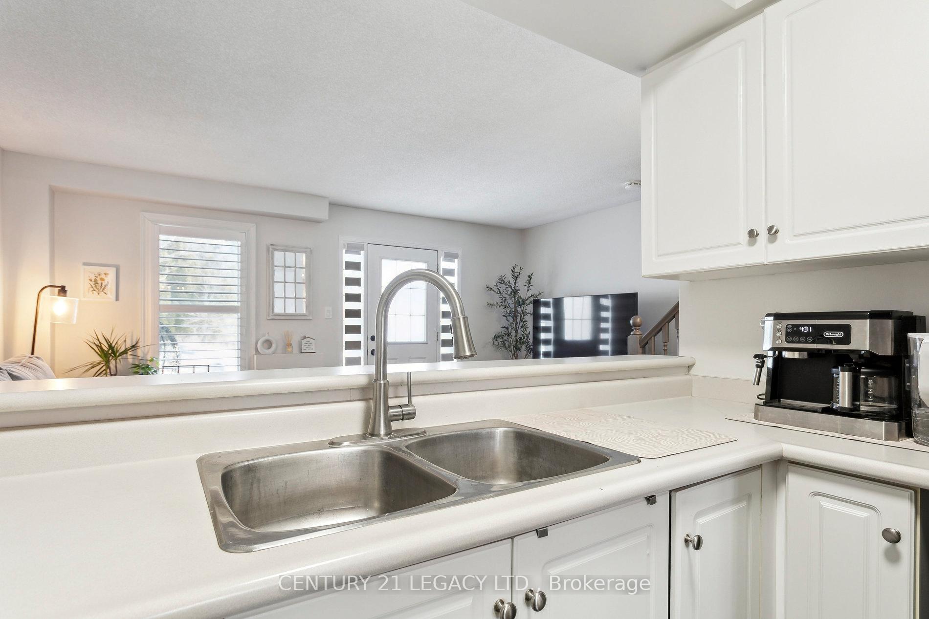 Photo 15 of Unit 55, 920 Edinburgh Road S, Guelph, Kortright West — HOMEH