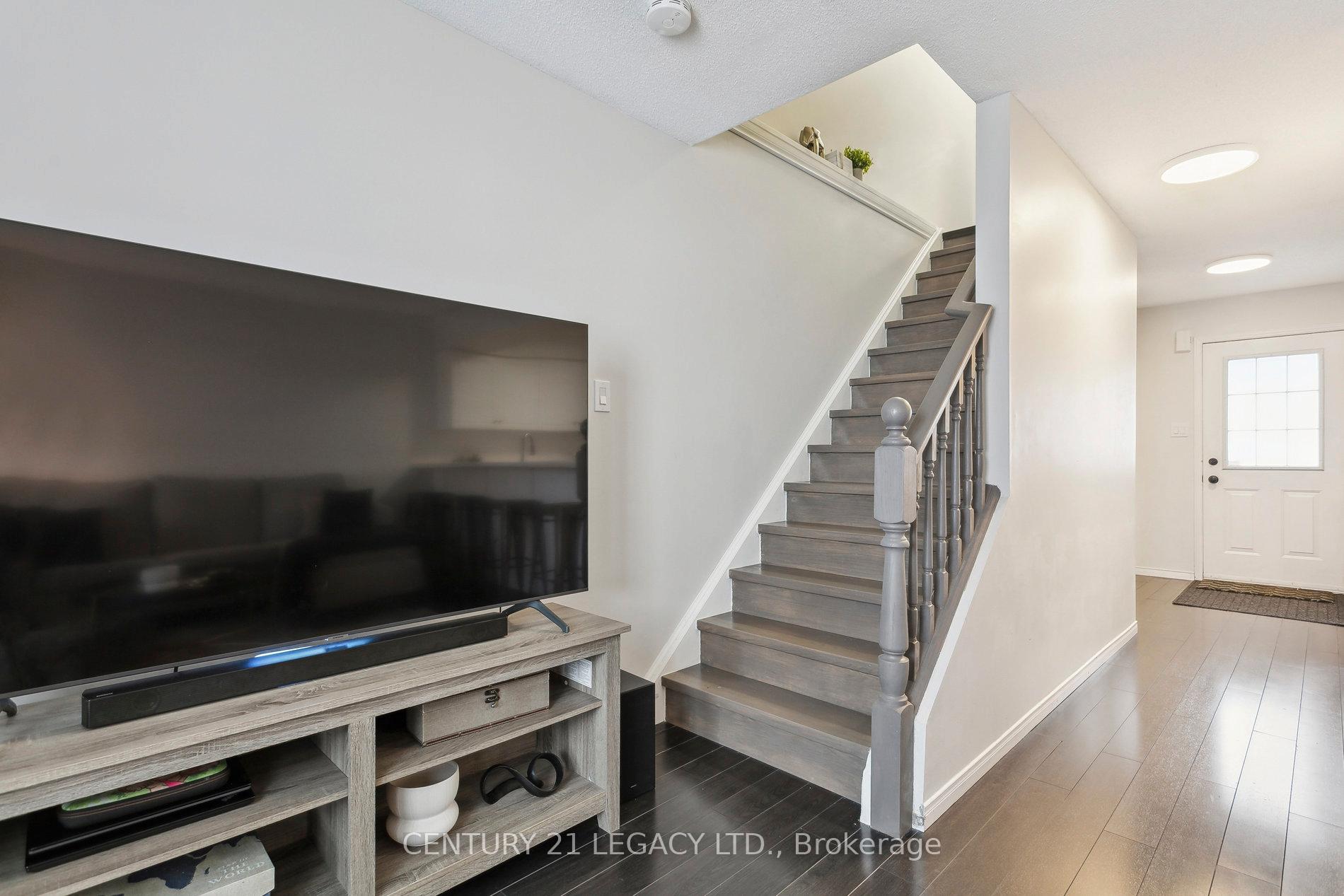 Photo 20 of Unit 55, 920 Edinburgh Road S, Guelph, Kortright West — HOMEH