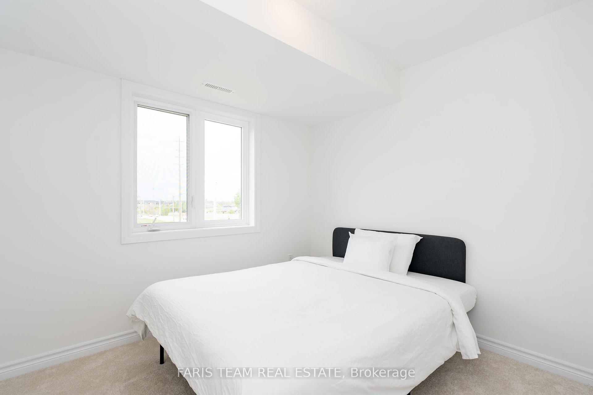 Photo 11 of Unit 2, 31A Pumpkin Corner Crescent, Barrie, Rural Barrie Southeast — HOMEH