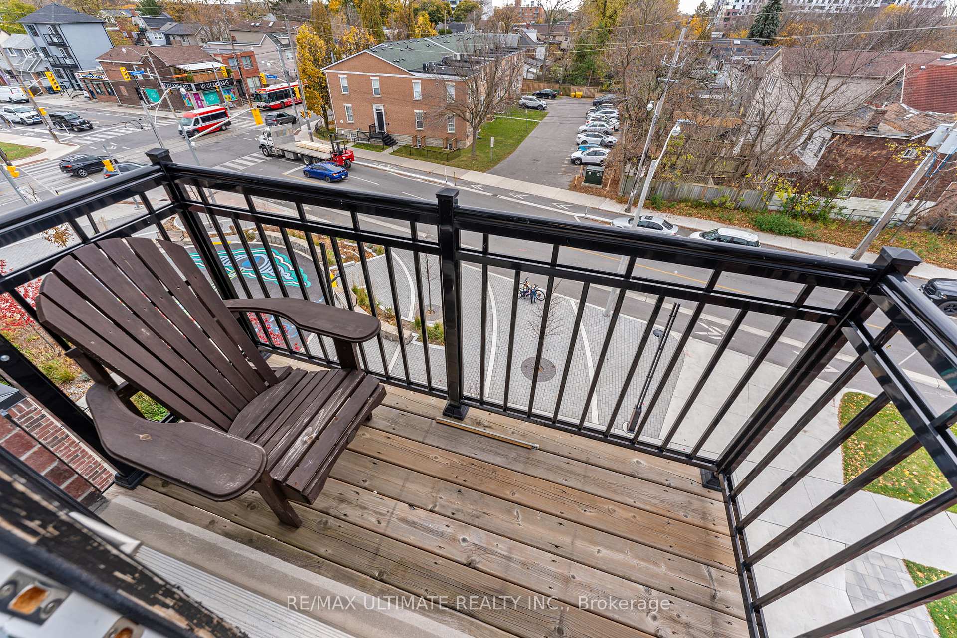 Photo 15 of Unit 11, 100 Coxwell Avenue, Toronto, Greenwood-Coxwell — HOMEH