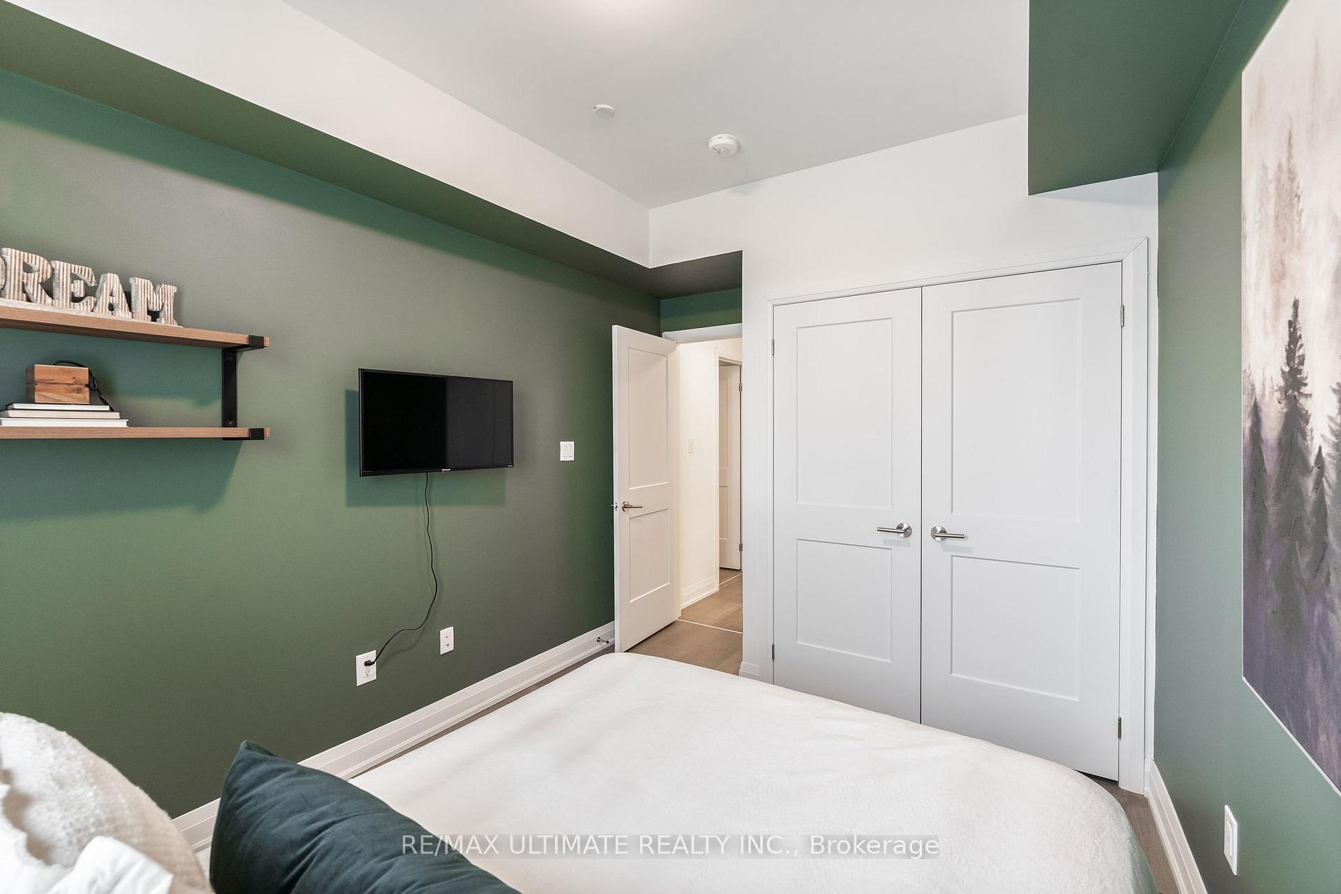 Photo 20 of Unit 11, 100 Coxwell Avenue, Toronto, Greenwood-Coxwell — HOMEH