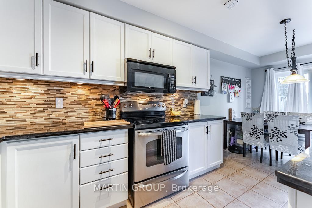 Photo 8 of Unit 35, 104 Frances Avenue, Hamilton, Stoney Creek — HOMEH