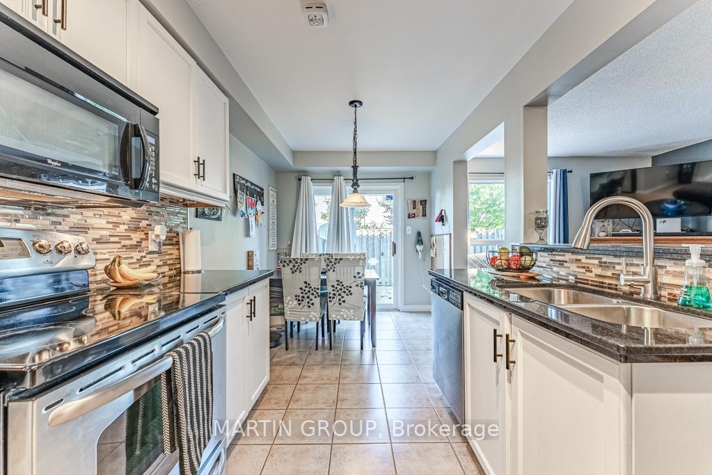 Photo 9 of Unit 35, 104 Frances Avenue, Hamilton, Stoney Creek — HOMEH