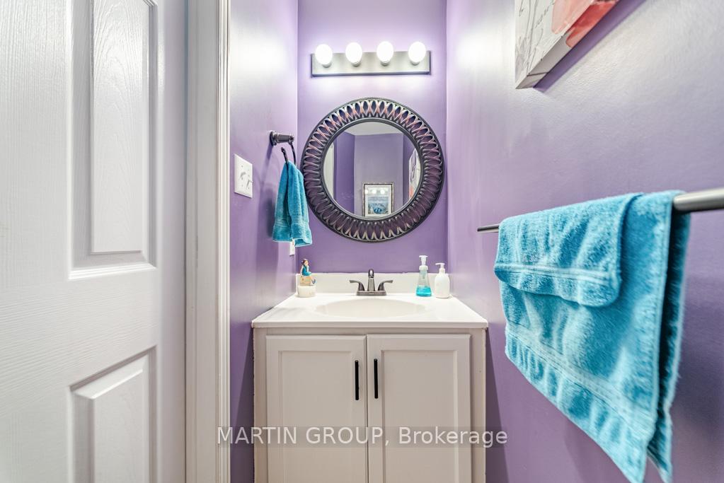 Photo 11 of Unit 35, 104 Frances Avenue, Hamilton, Stoney Creek — HOMEH