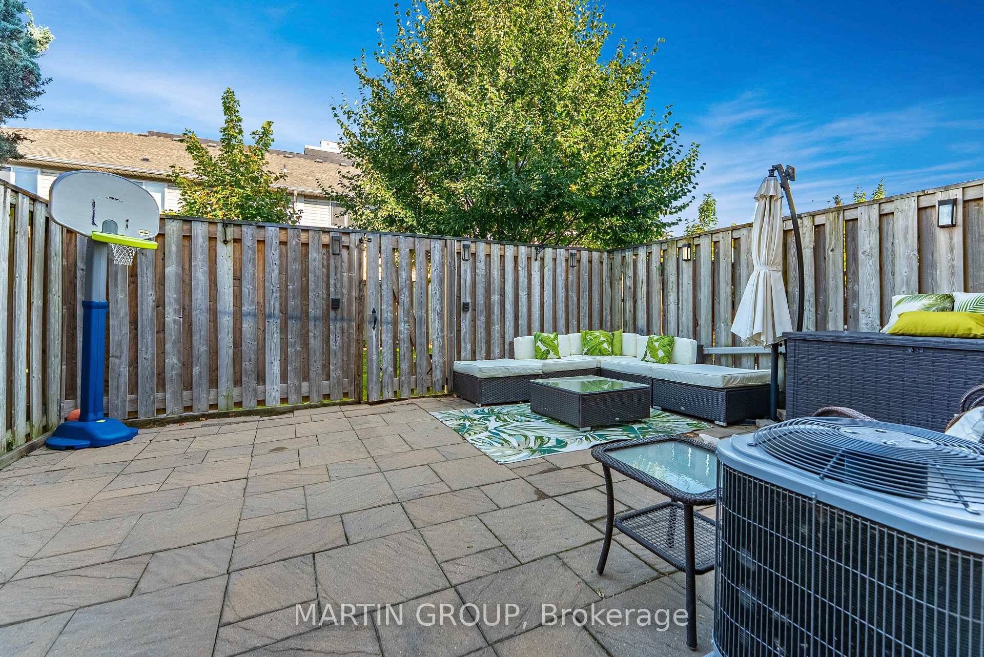 Photo 28 of Unit 35, 104 Frances Avenue, Hamilton, Stoney Creek — HOMEH