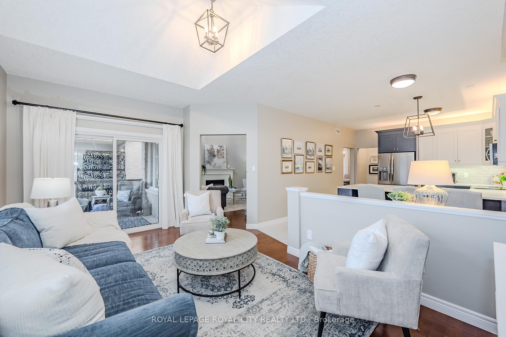Photo 10 of Unit 21, 254 Summerfield Drive, Guelph, Pineridge/Westminster Woods — HOMEH