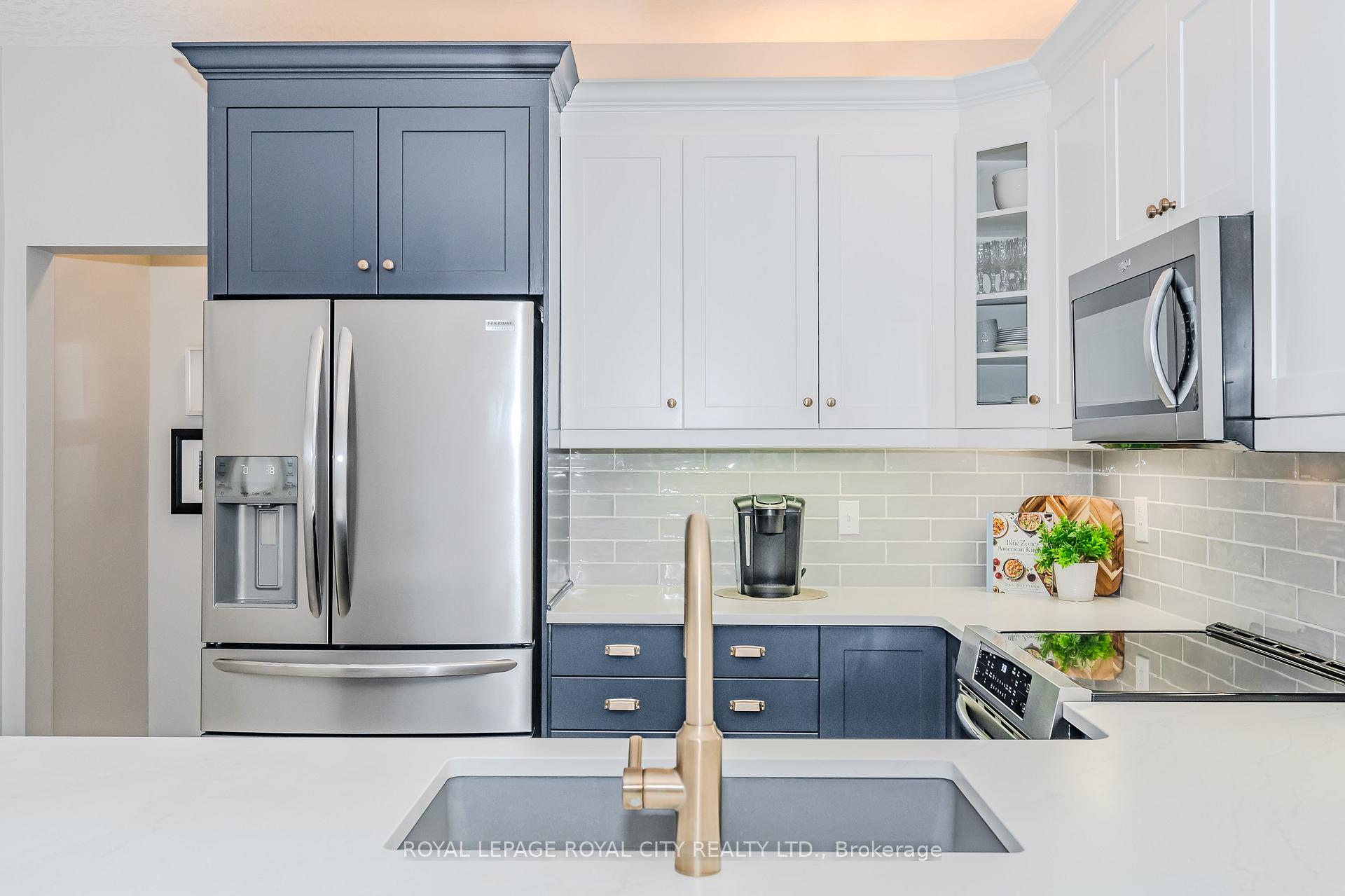 Photo 14 of Unit 21, 254 Summerfield Drive, Guelph, Pineridge/Westminster Woods — HOMEH