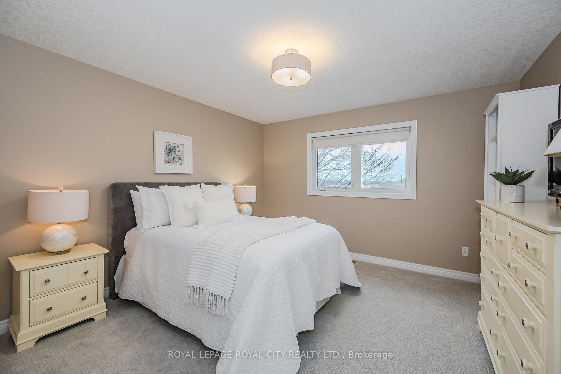 Photo 24 of Unit 21, 254 Summerfield Drive, Guelph, Pineridge/Westminster Woods — HOMEH
