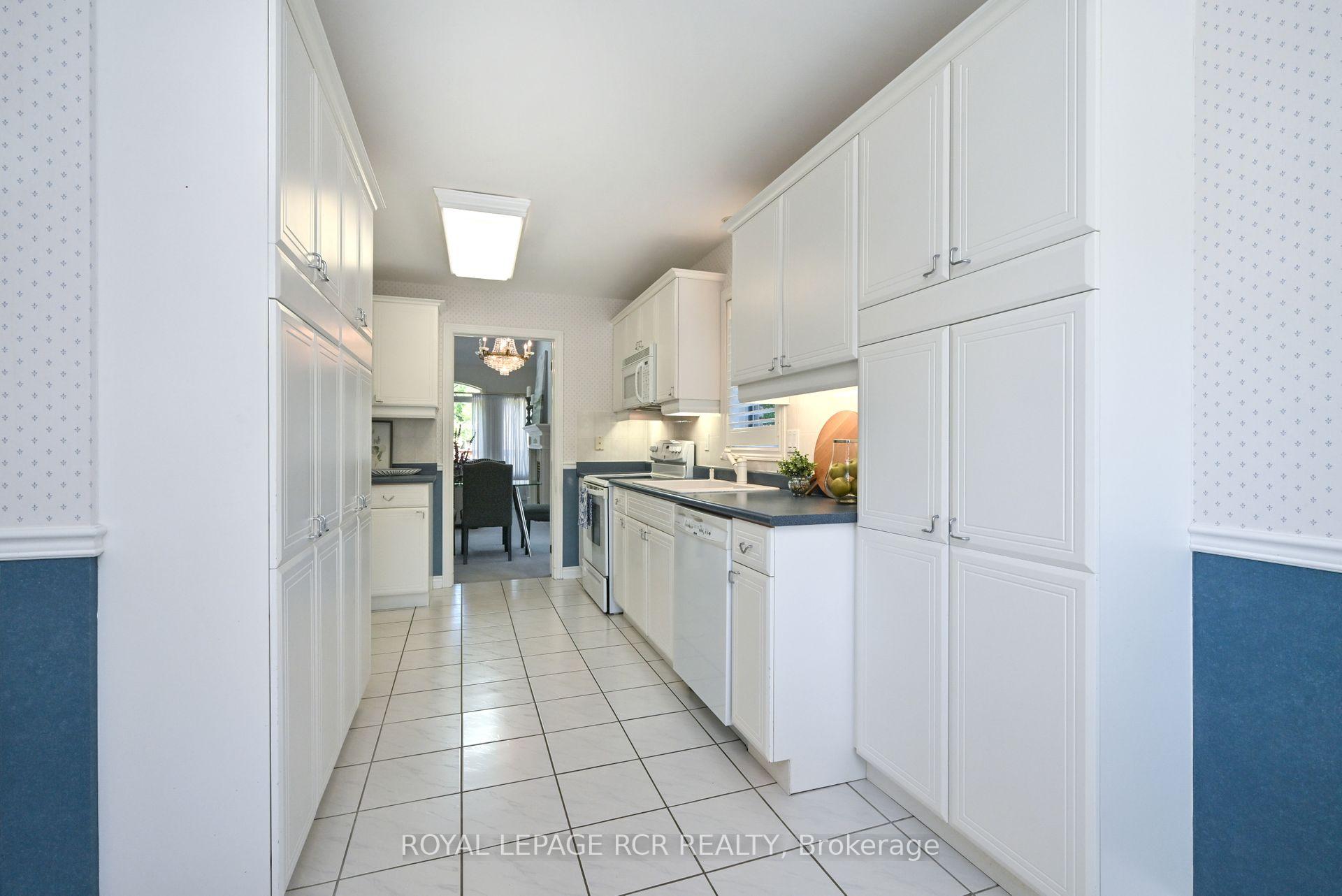 Photo 5 of 6 Belair Place, New Tecumseth, Alliston — HOMEH