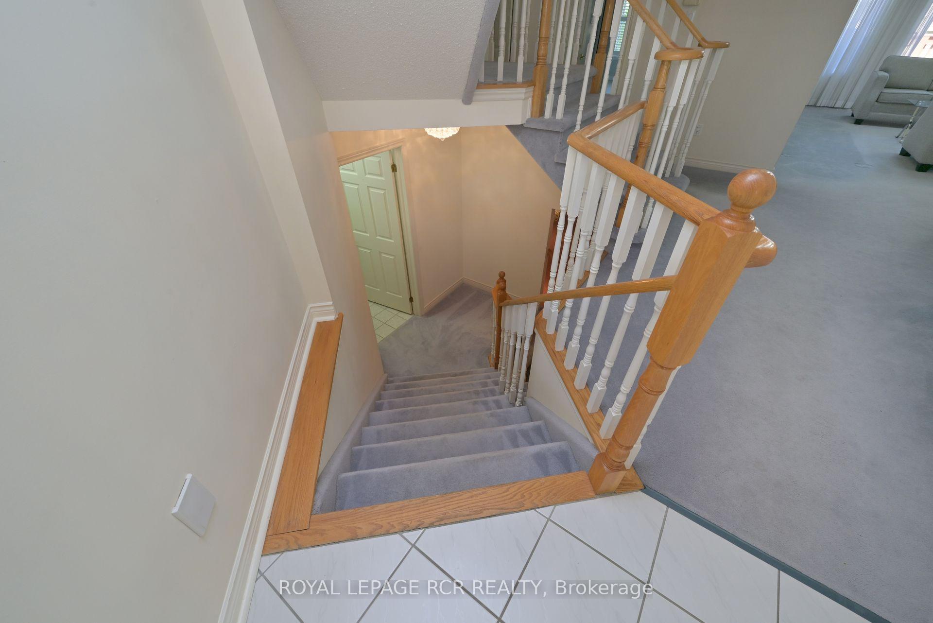 Photo 24 of 6 Belair Place, New Tecumseth, Alliston — HOMEH