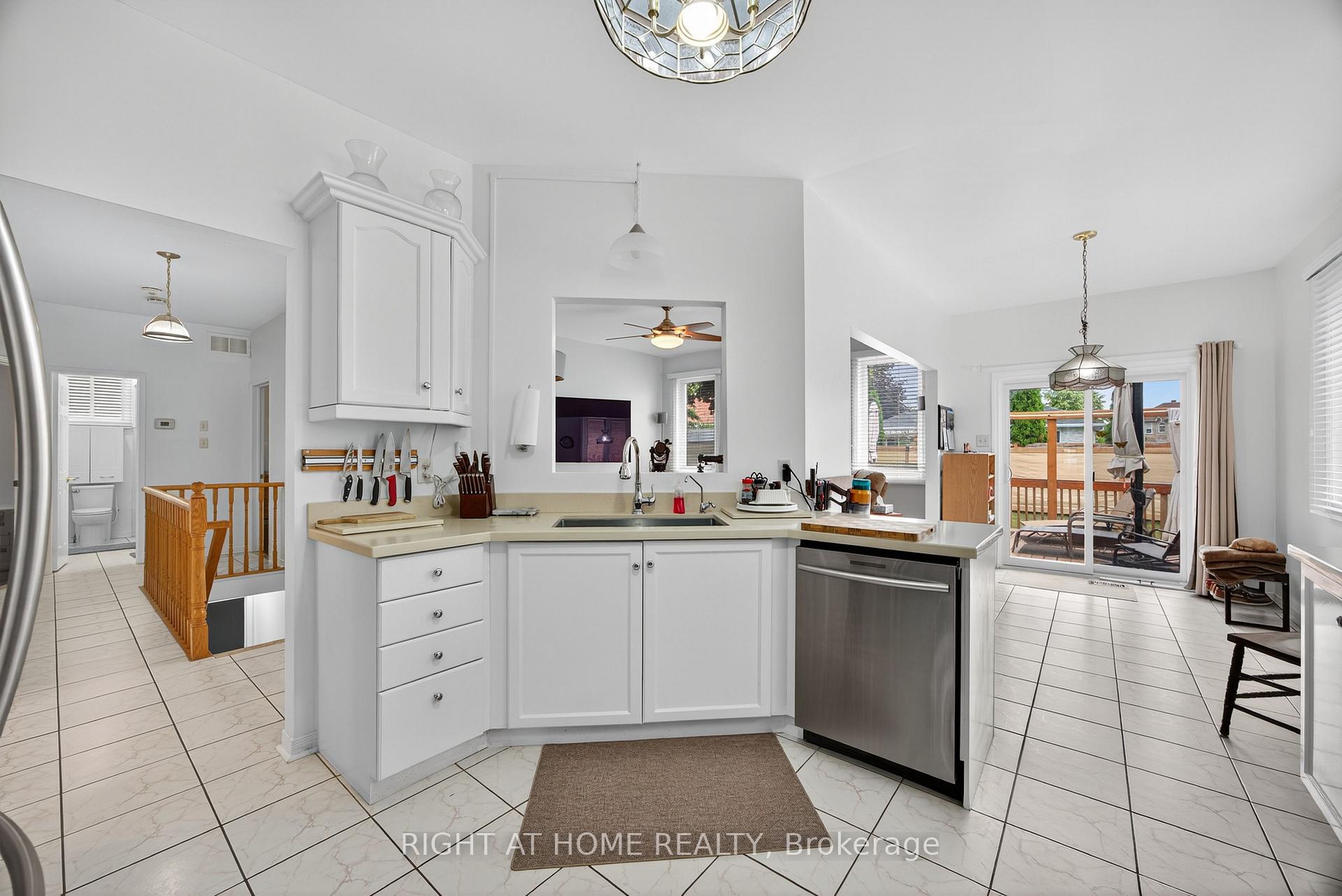 Photo 7 of 73 Brighton Road, Barrie, Georgian Drive — HOMEH