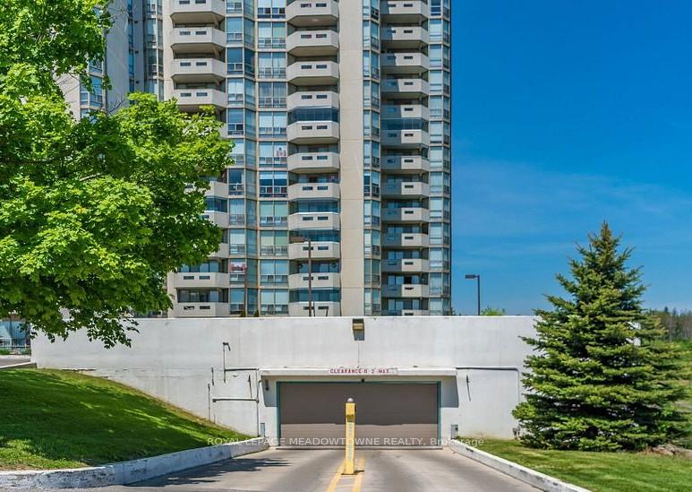 Photo 1 of Unit 4A, 20 McFarlane Drive, Halton Hills, Georgetown — HOMEH