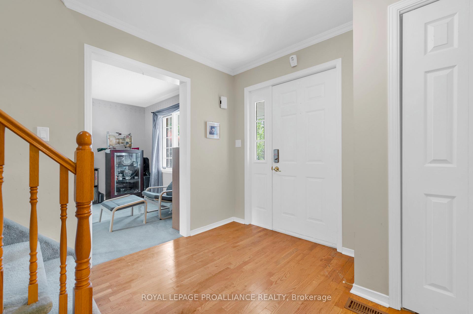 Photo 9 of 71 Avondale Road, Belleville, Belleville Ward — HOMEH