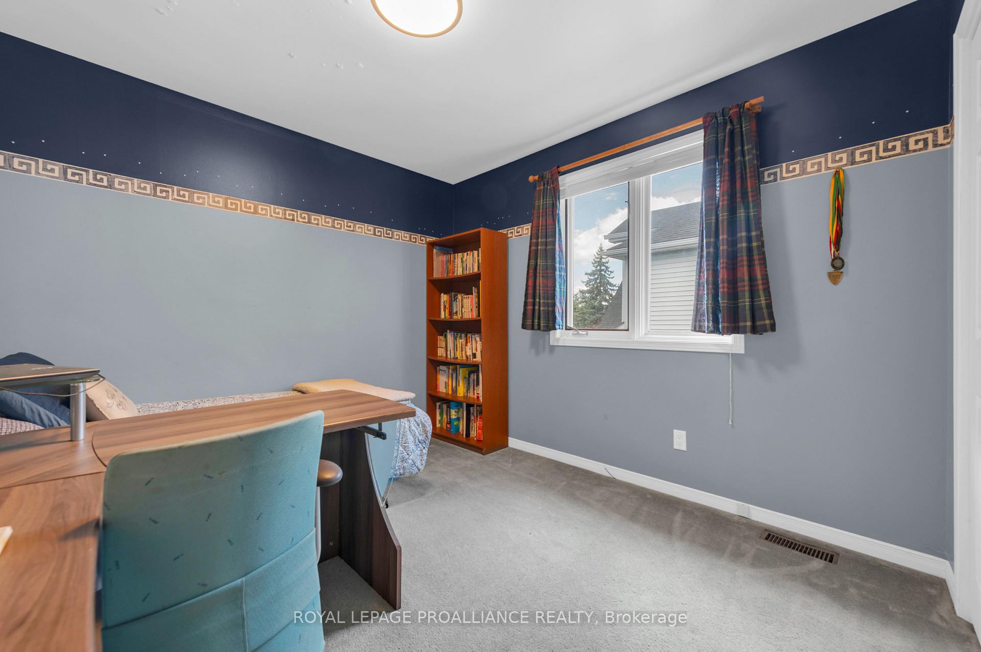 Photo 26 of 71 Avondale Road, Belleville, Belleville Ward — HOMEH