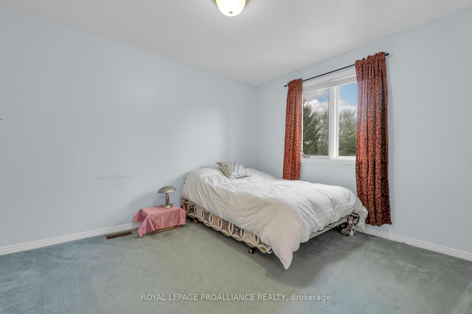 Photo 29 of 71 Avondale Road, Belleville, Belleville Ward — HOMEH