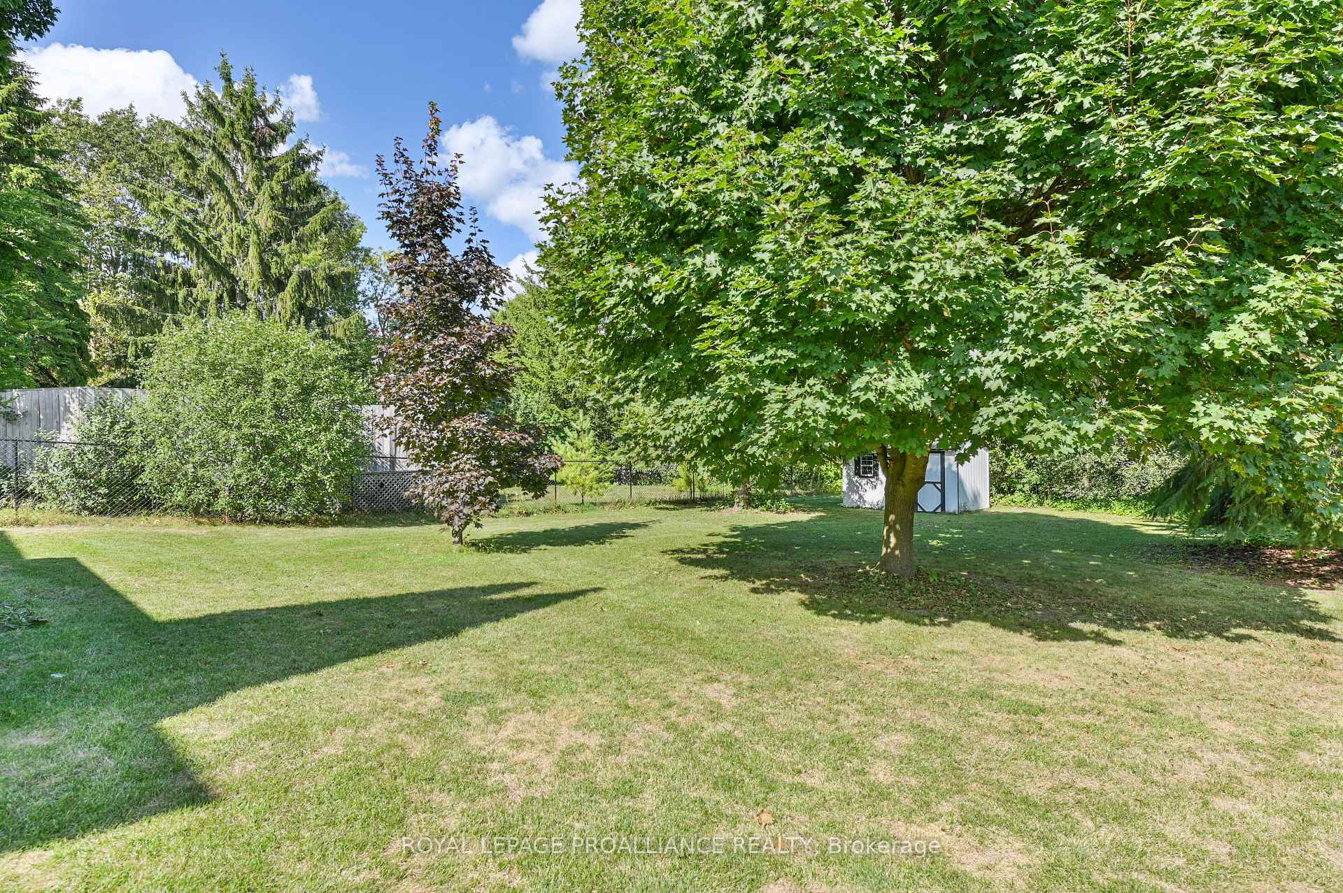 Photo 37 of 71 Avondale Road, Belleville, Belleville Ward — HOMEH