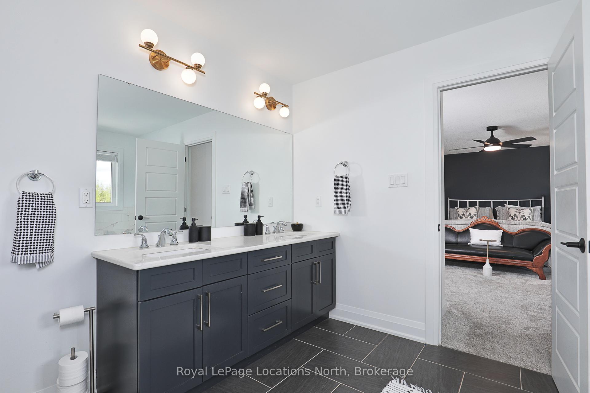 Photo 23 of 43 Garbutt Crescent, Collingwood — HOMEH