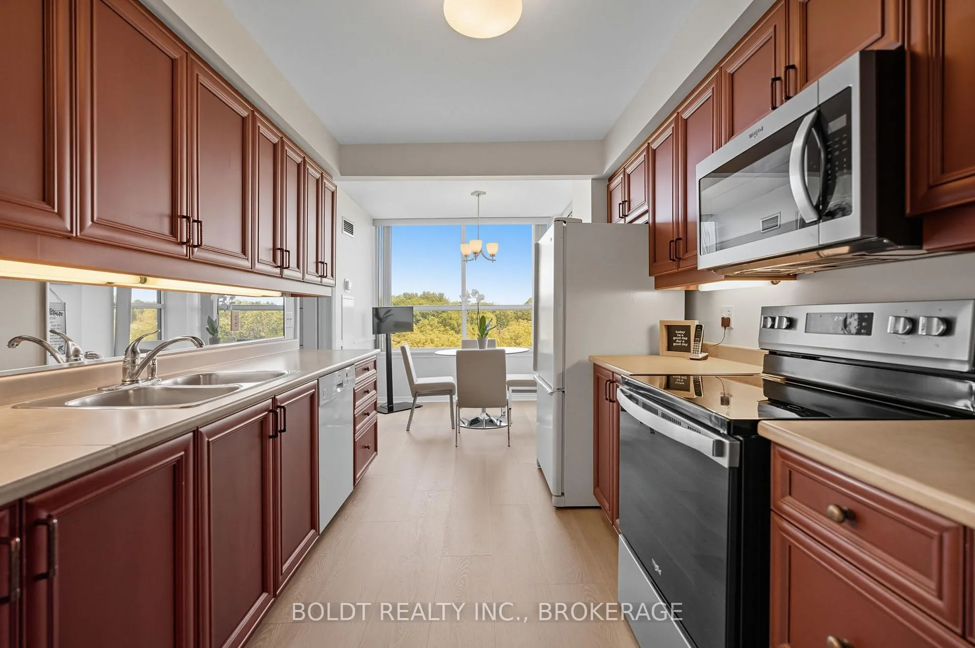 Photo 14 of Unit 705, 3 Towering Heights Boulevard, St. Catharines, Glendale/Glenridge — HOMEH