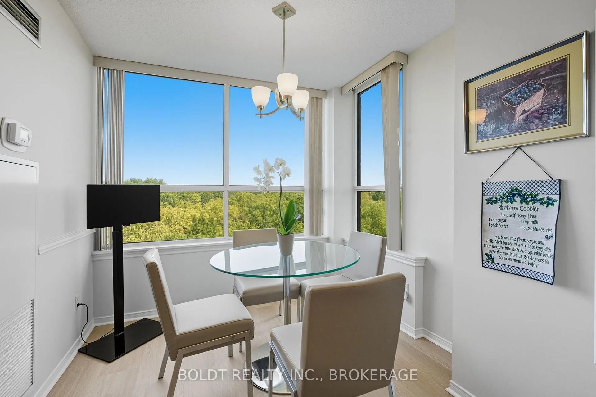 Photo 18 of Unit 705, 3 Towering Heights Boulevard, St. Catharines, Glendale/Glenridge — HOMEH