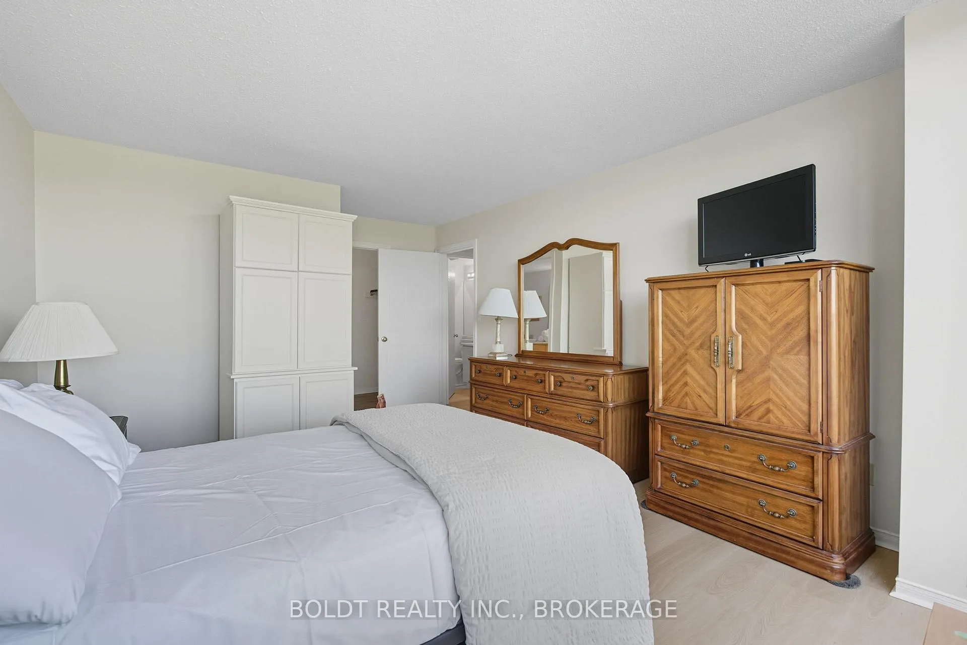 Photo 29 of Unit 705, 3 Towering Heights Boulevard, St. Catharines, Glendale/Glenridge — HOMEH