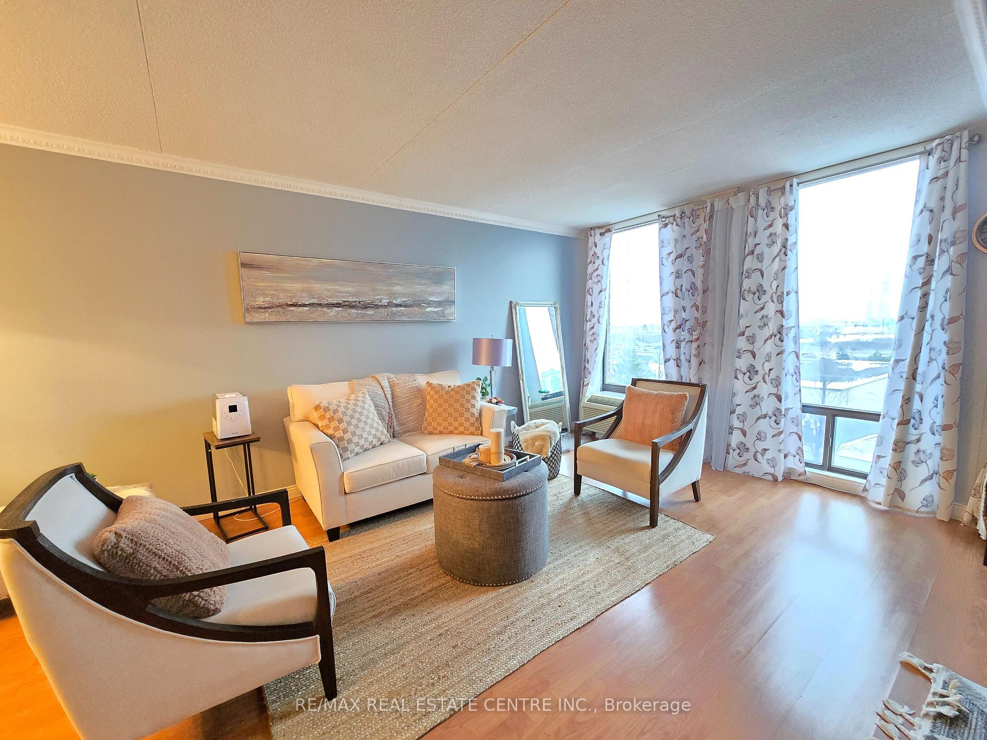 Front of Unit 609, 1540 Pickering Parkway