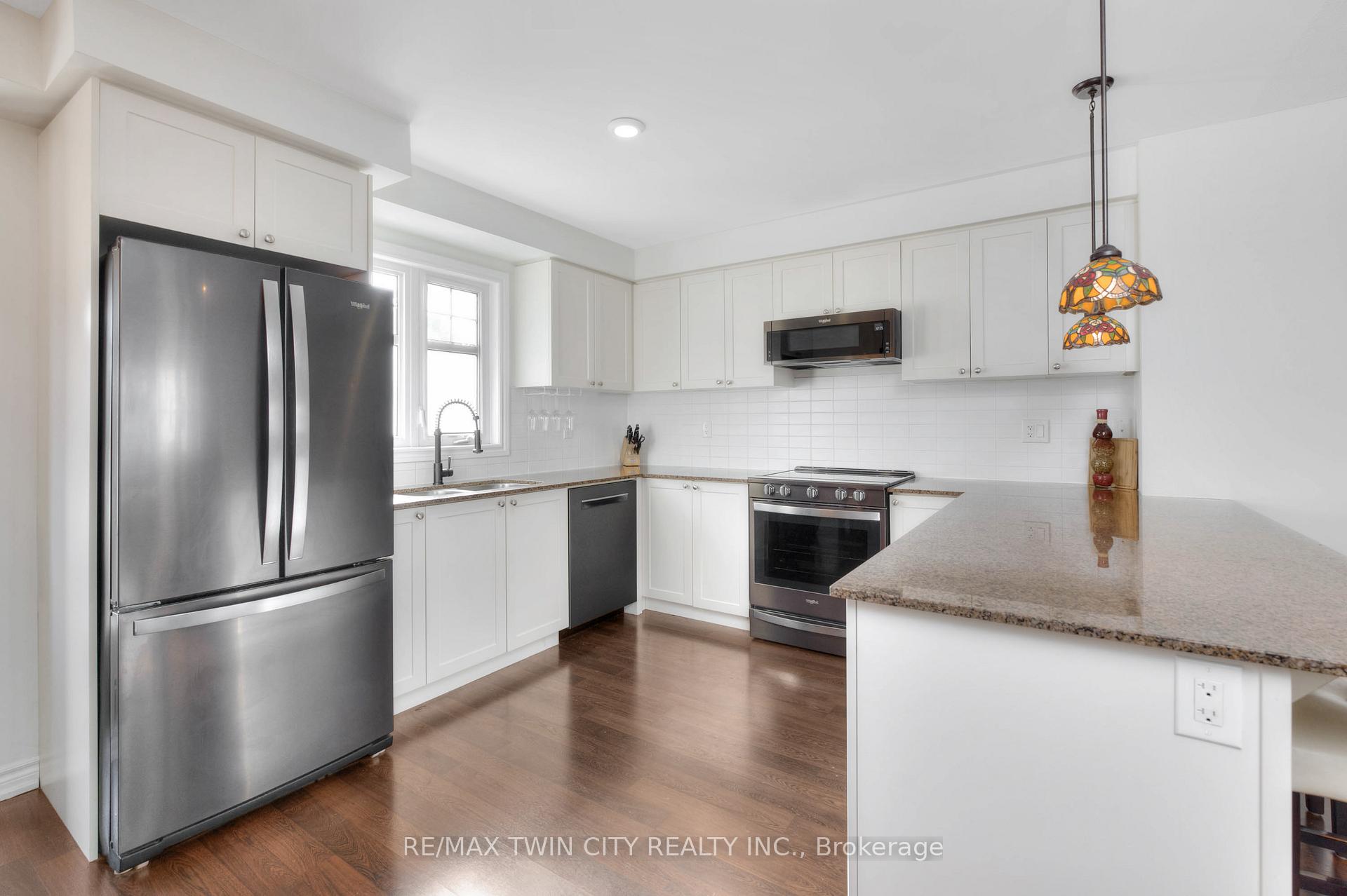 Photo 18 of Unit 16, 701 Homer Watson Boulevard, Kitchener — HOMEH