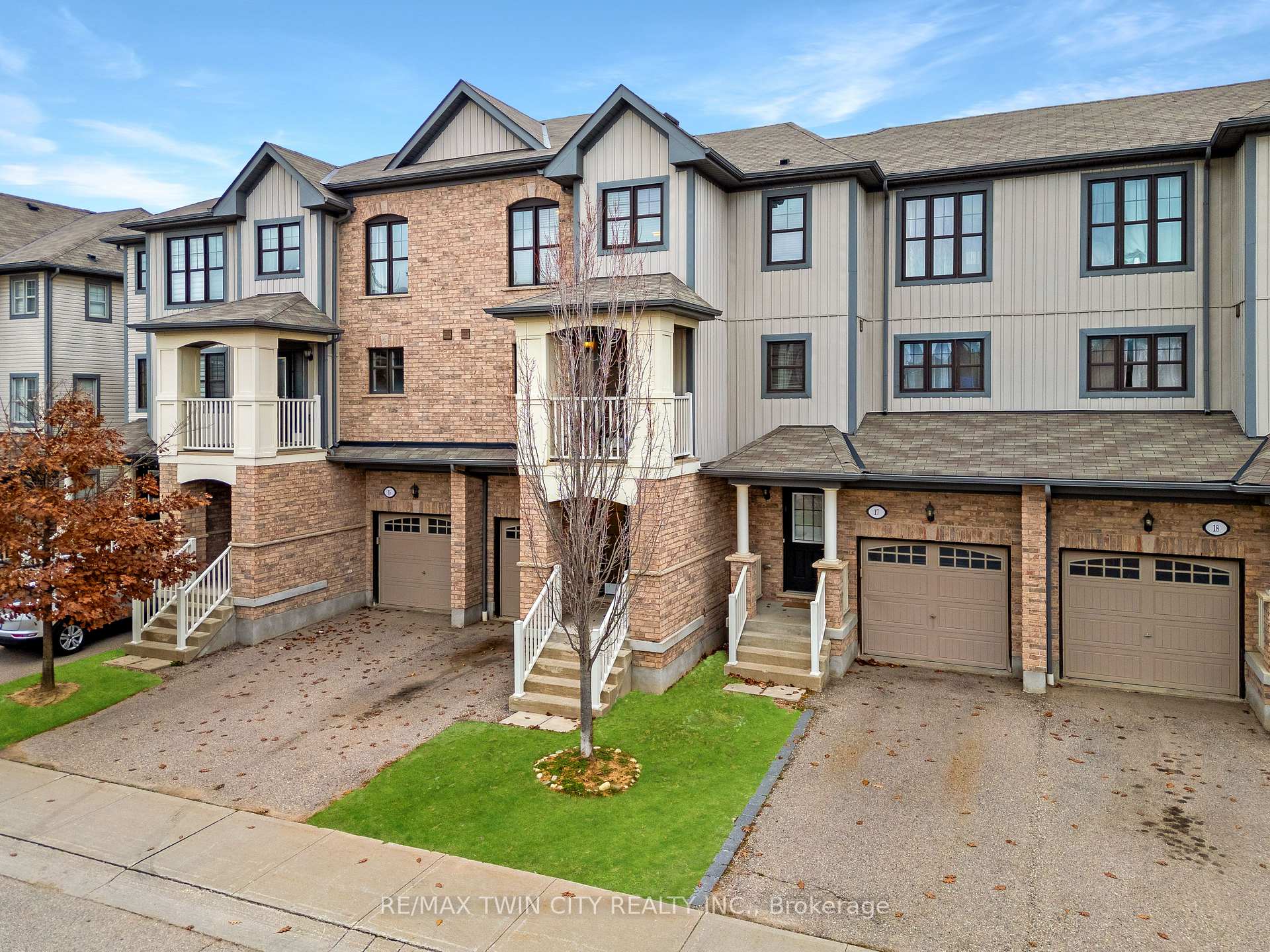 Photo 36 of Unit 16, 701 Homer Watson Boulevard, Kitchener — HOMEH