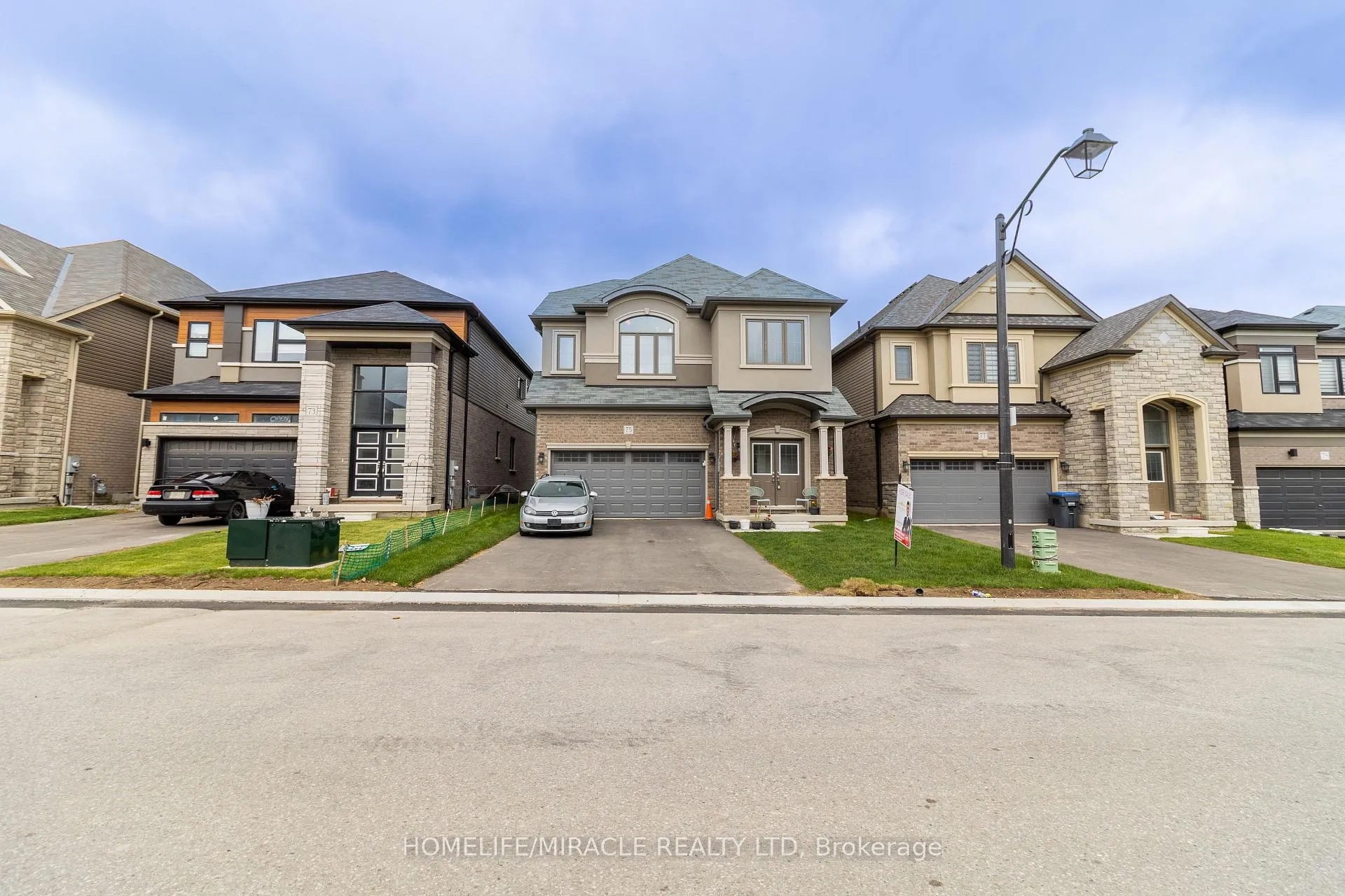 Photo 2 of 75 Hitchman Street, Brant, Paris — HOMEH