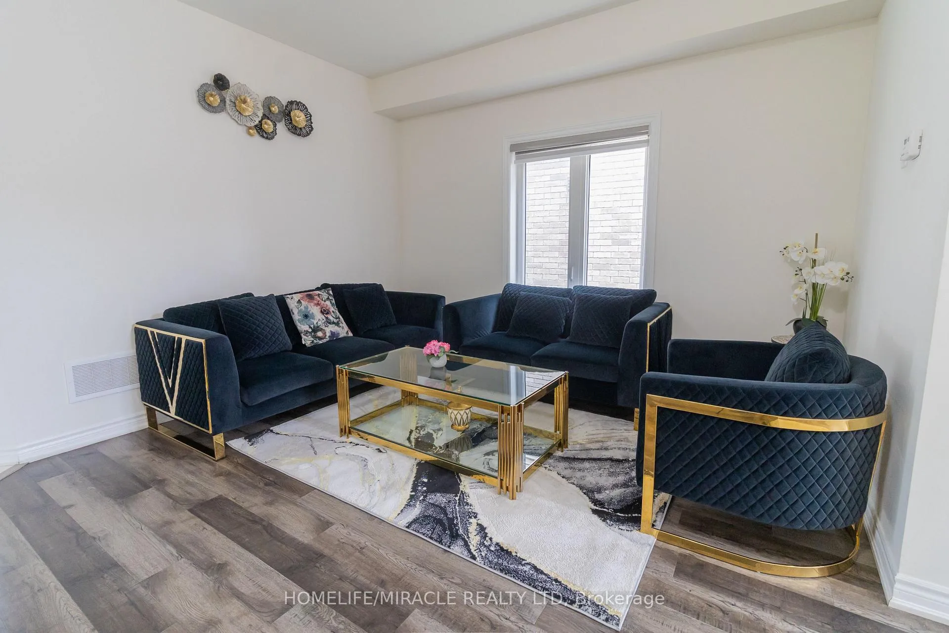 Photo 12 of 75 Hitchman Street, Brant, Paris — HOMEH
