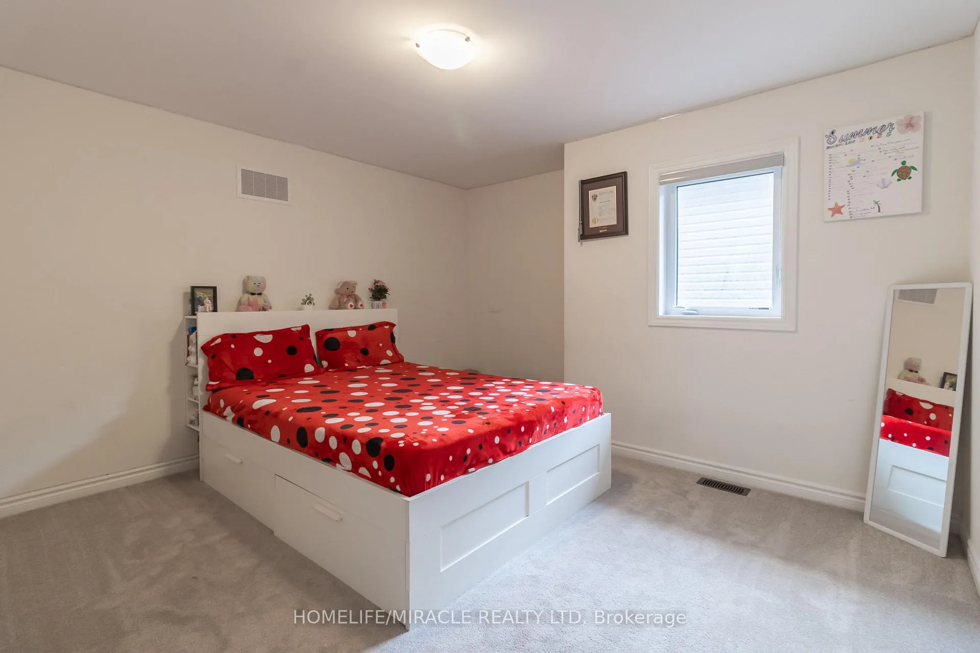 Photo 43 of 75 Hitchman Street, Brant, Paris — HOMEH