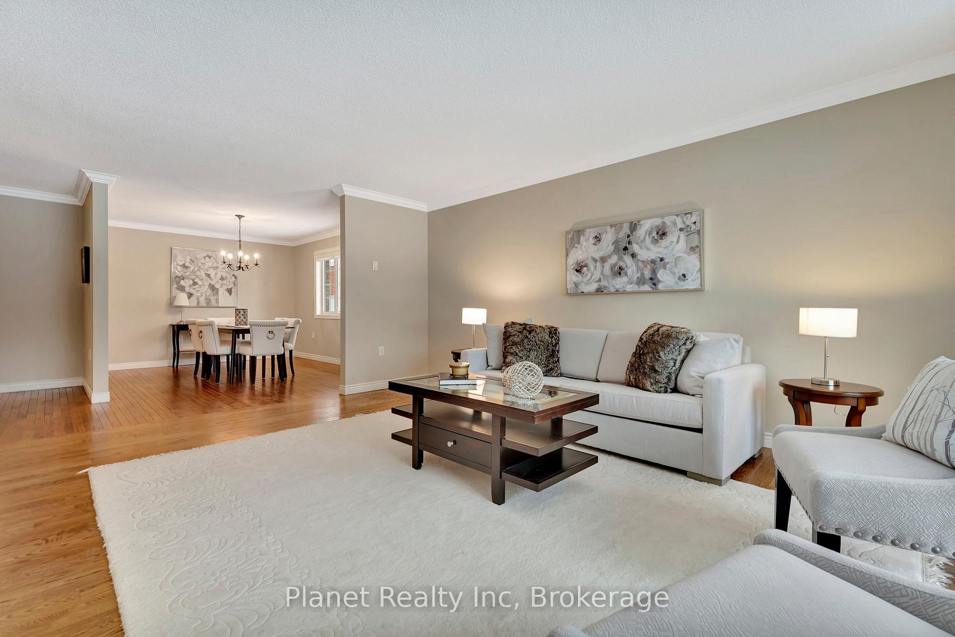 Photo 7 of 19 Arbordale Walk, Guelph, Village By The Arboretum — HOMEH