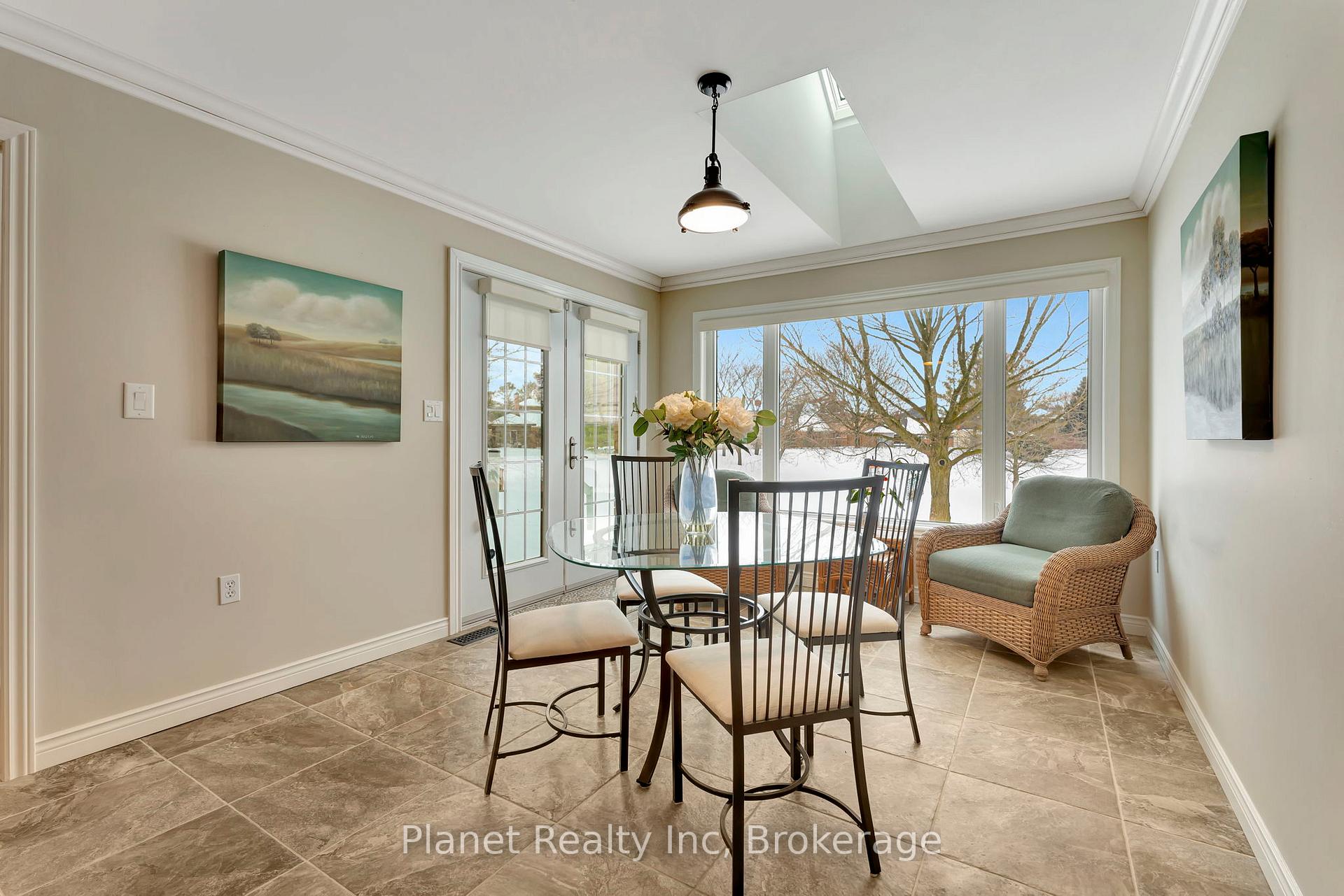 Photo 13 of 19 Arbordale Walk, Guelph, Village By The Arboretum — HOMEH