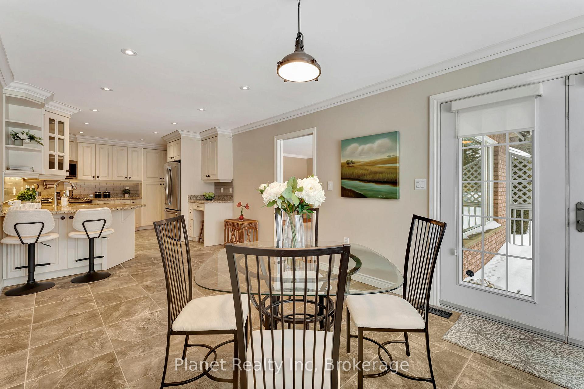 Photo 15 of 19 Arbordale Walk, Guelph, Village By The Arboretum — HOMEH