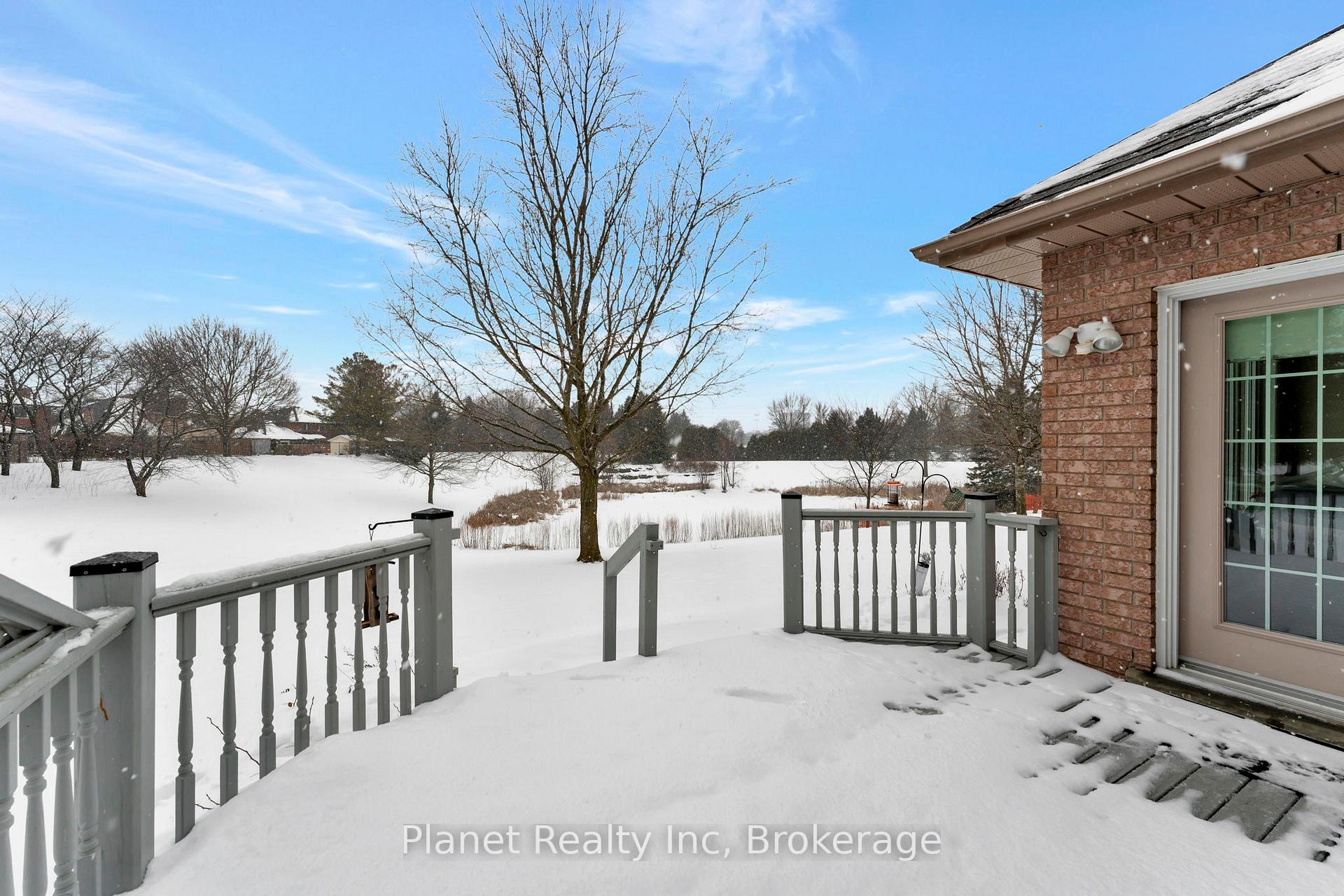 Photo 26 of 19 Arbordale Walk, Guelph, Village By The Arboretum — HOMEH