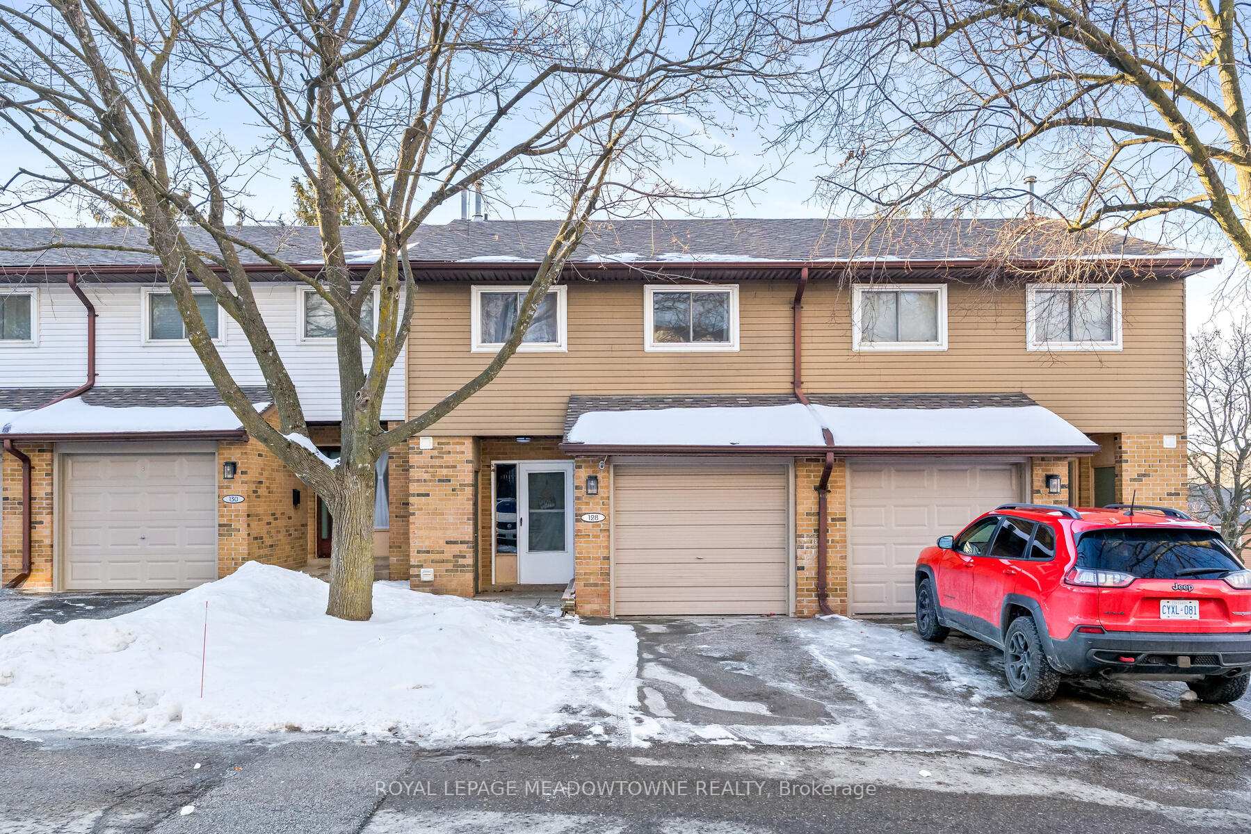 Photo 1 of 128 Lynden Circle, Halton Hills, Georgetown — HOMEH