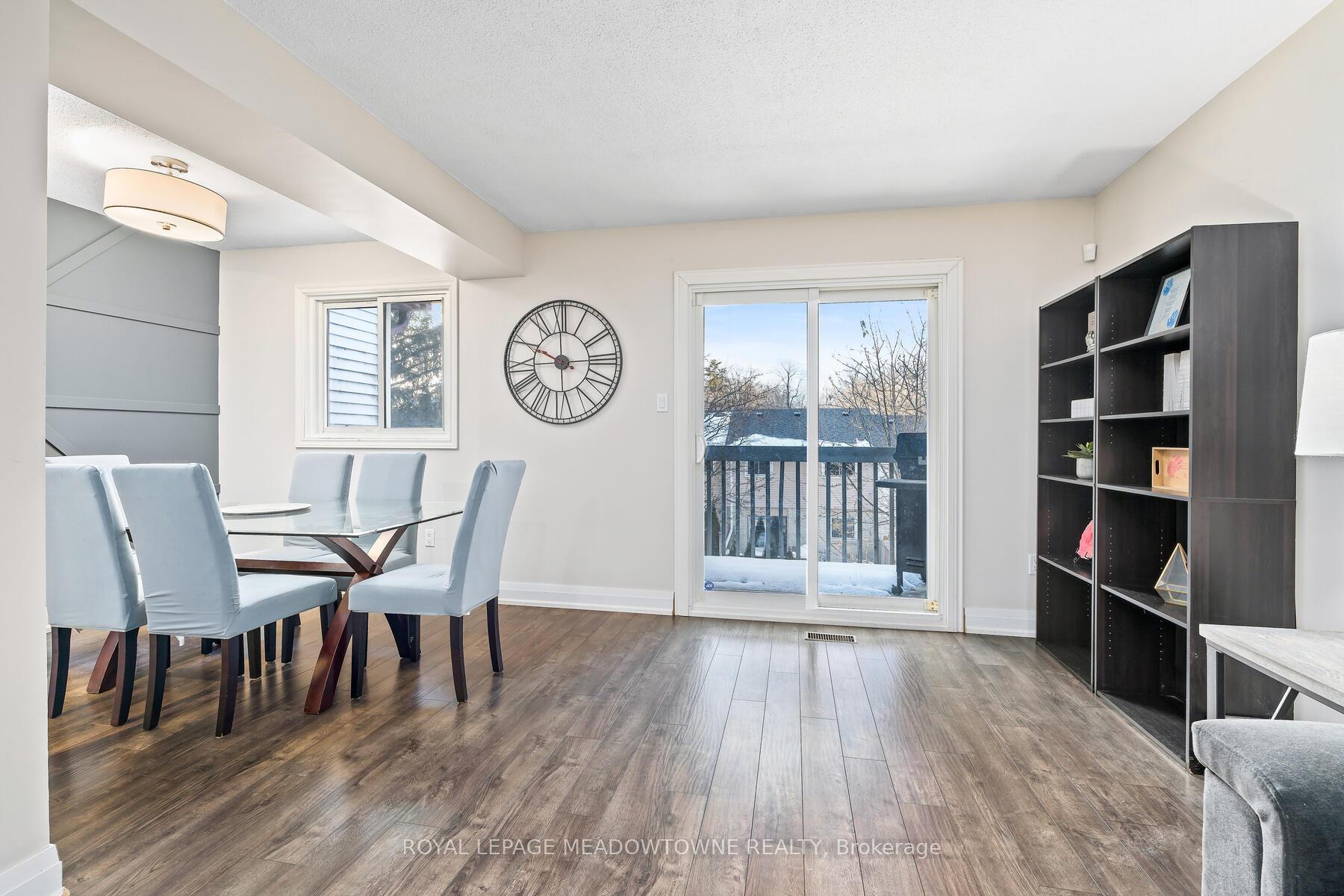 Photo 12 of 128 Lynden Circle, Halton Hills, Georgetown — HOMEH