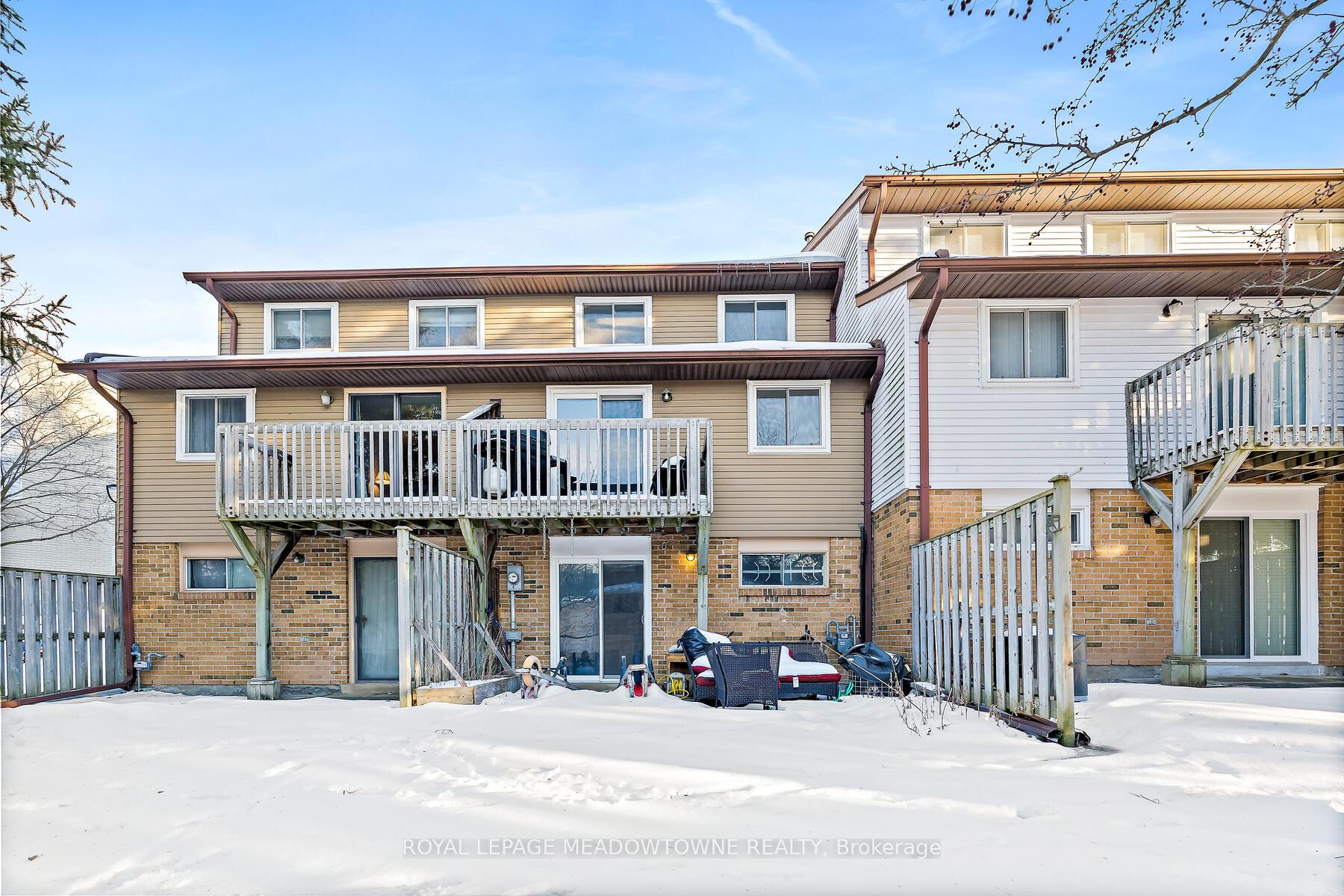 Photo 32 of 128 Lynden Circle, Halton Hills, Georgetown — HOMEH