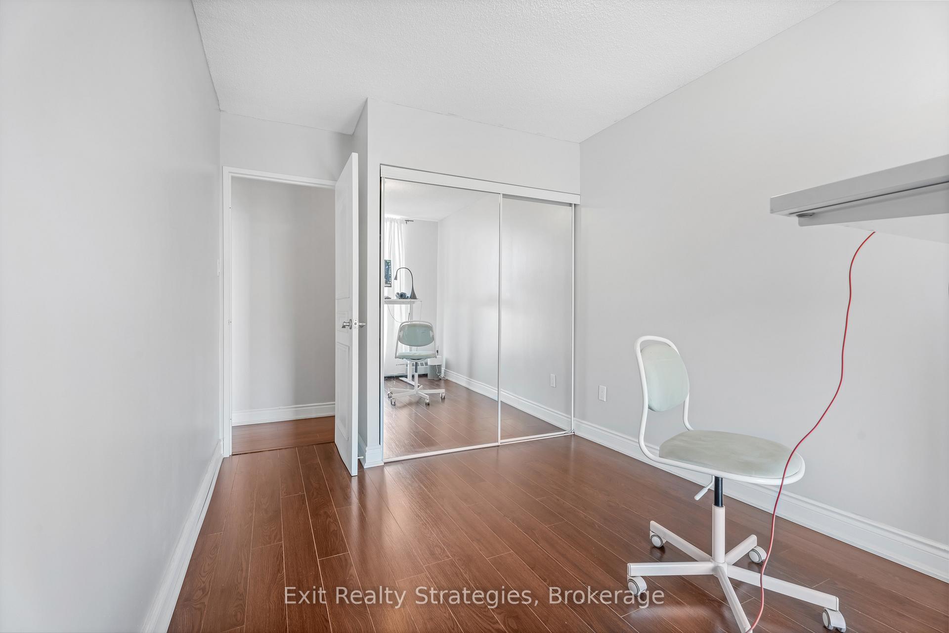Photo 14 of Unit 1102, 1968 Main Street W, Hamilton, Ainslie Wood — HOMEH