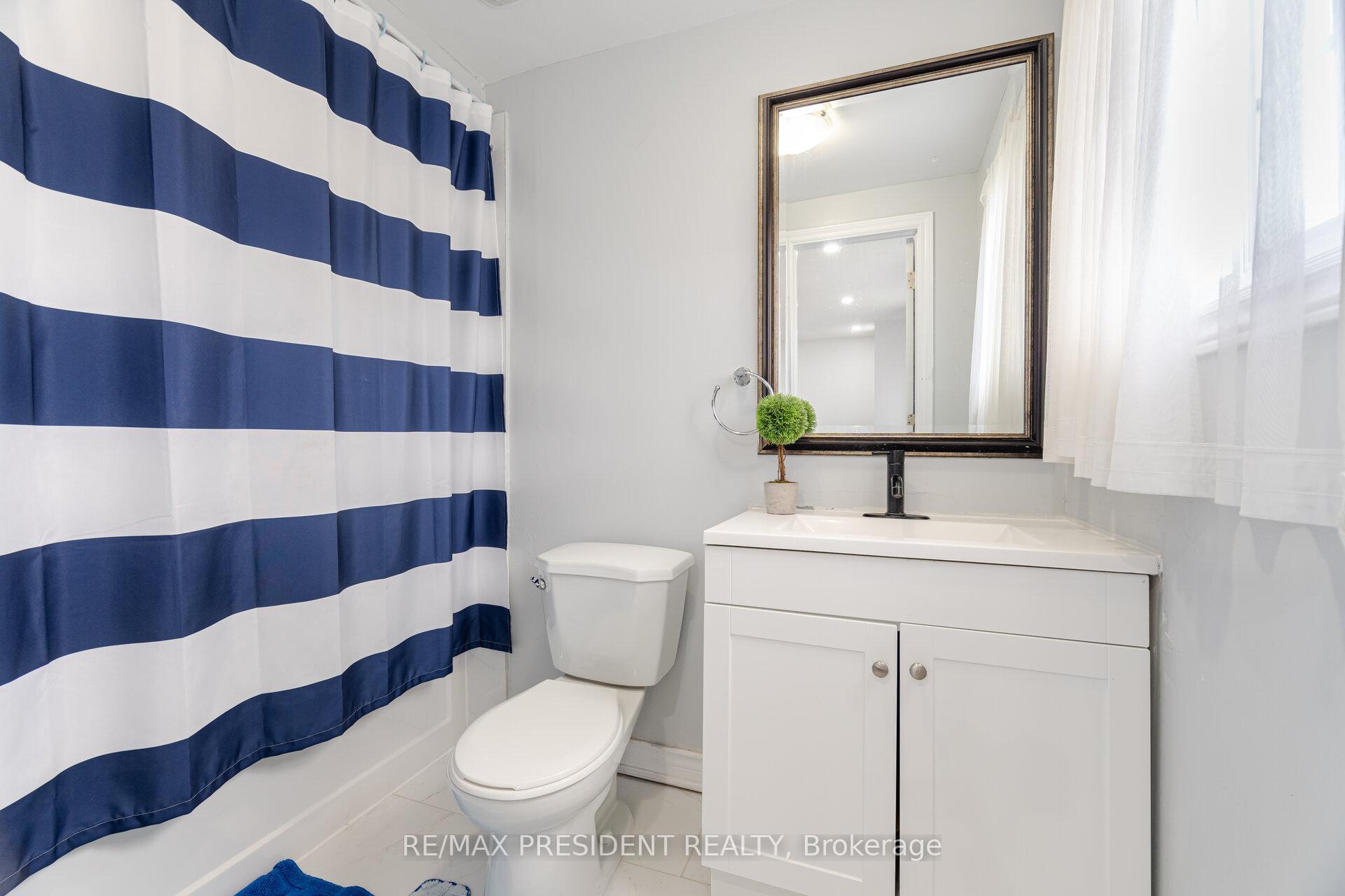 Photo 19 of 69 Chalmers Crescent, Ajax, Central — HOMEH