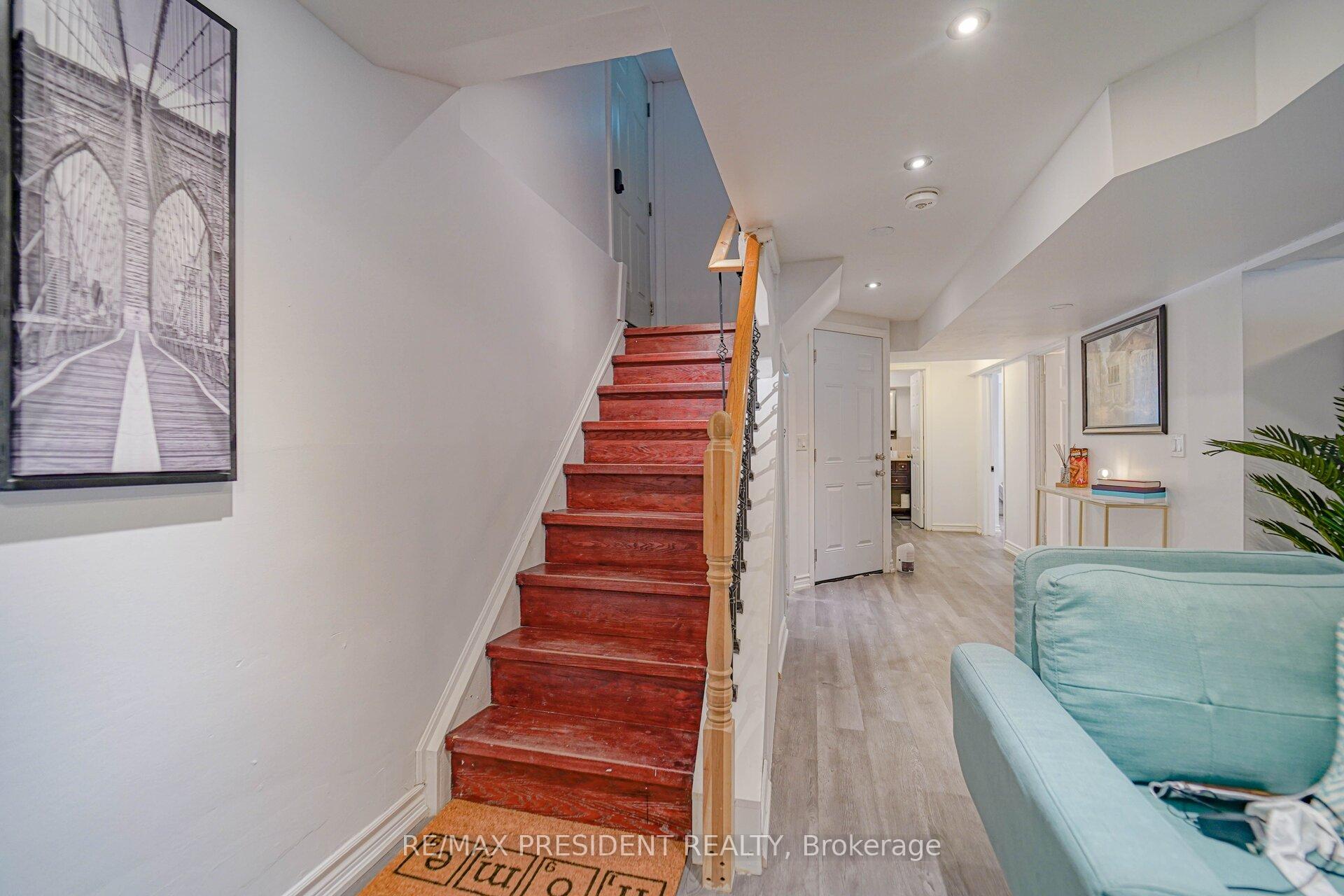 Photo 26 of 69 Chalmers Crescent, Ajax, Central — HOMEH