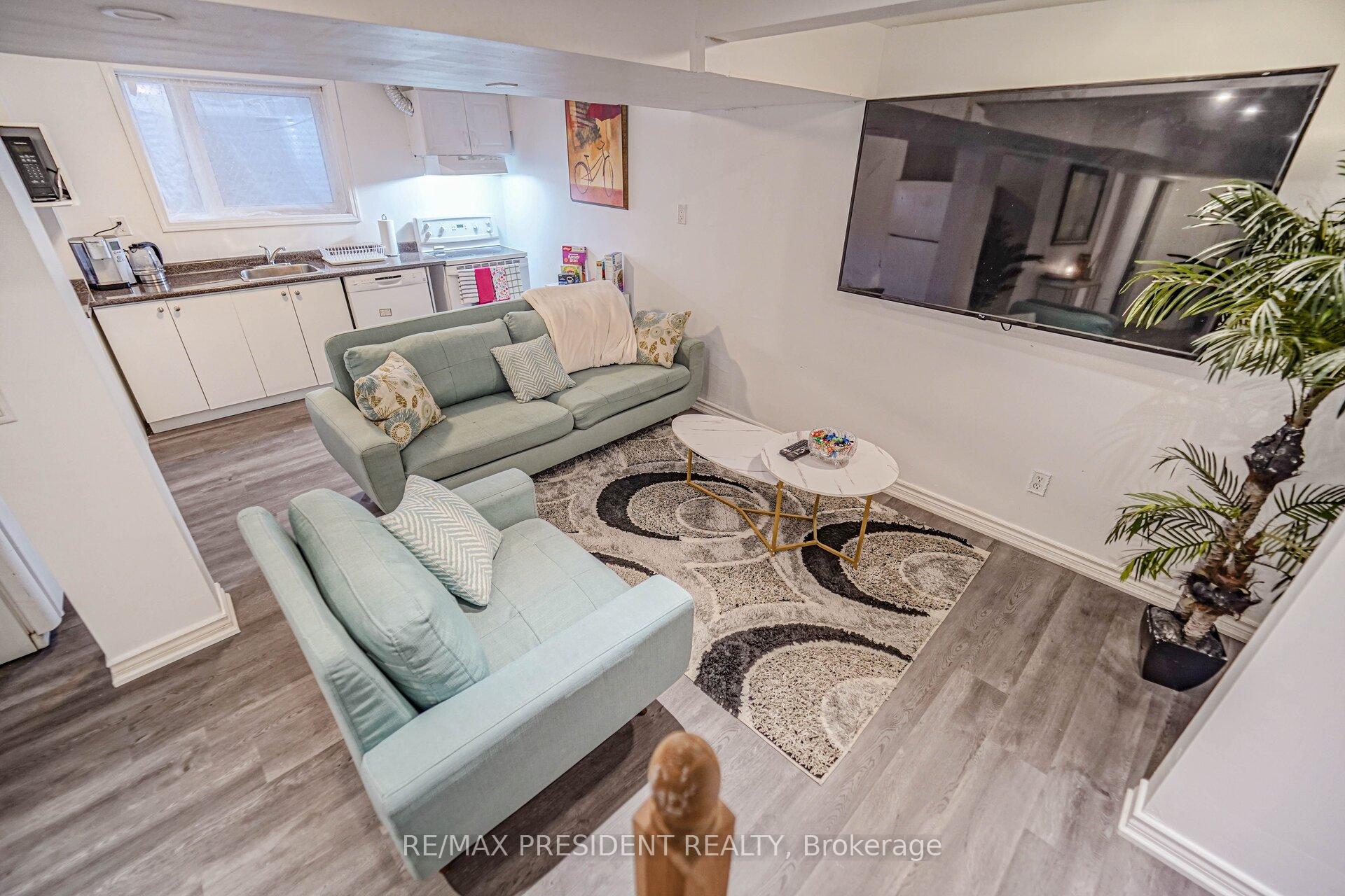 Photo 27 of 69 Chalmers Crescent, Ajax, Central — HOMEH