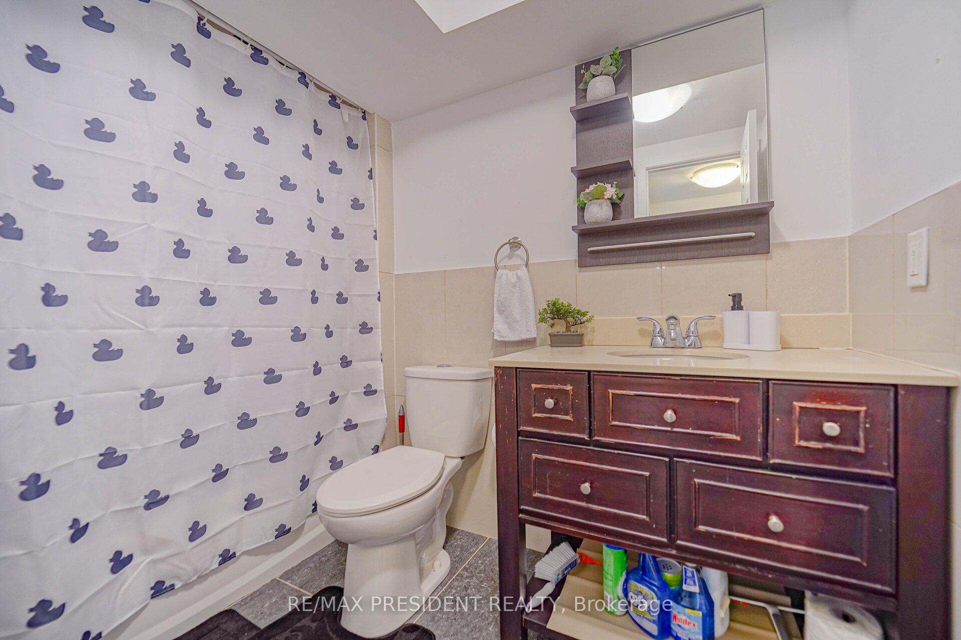 Photo 35 of 69 Chalmers Crescent, Ajax, Central — HOMEH