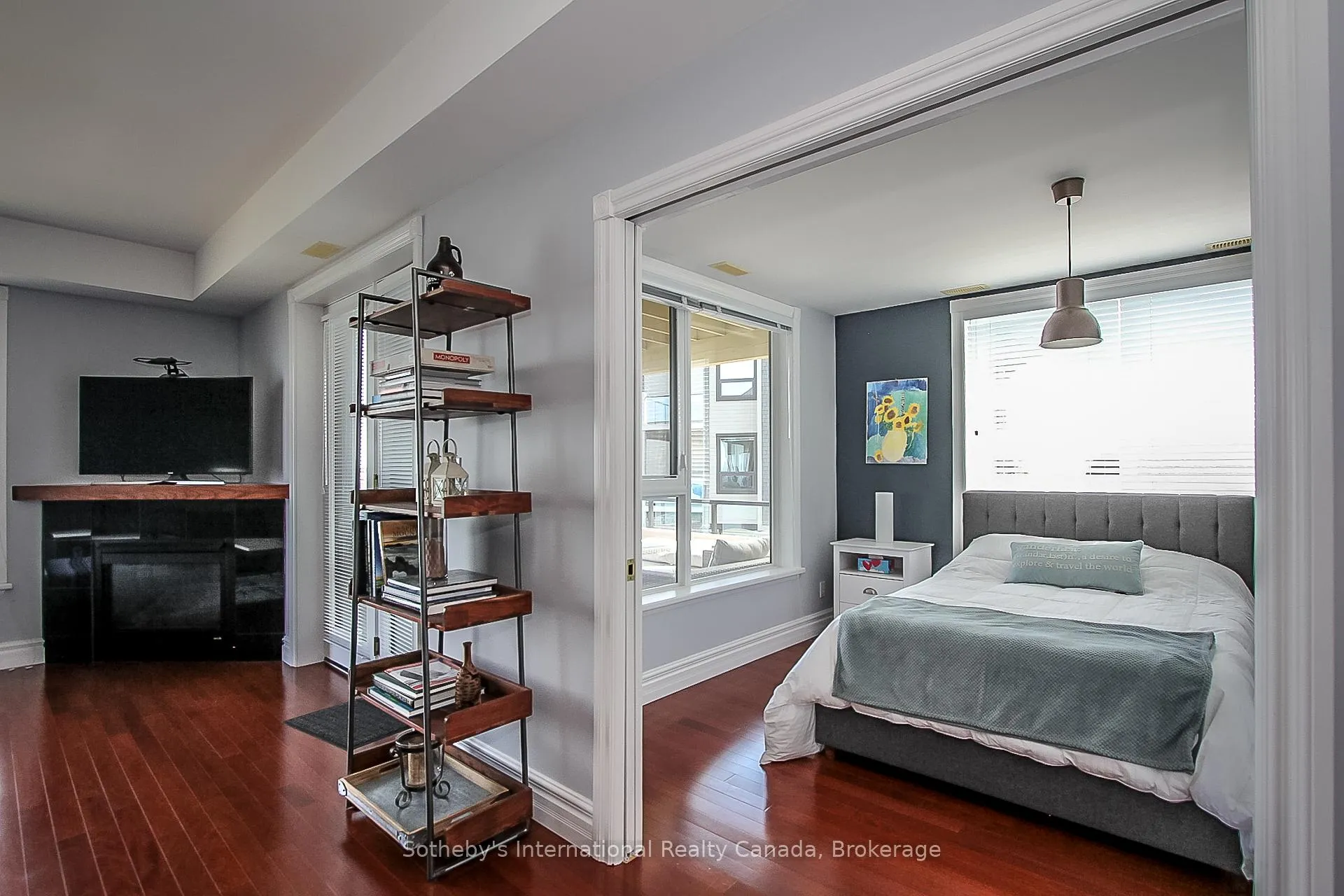 Photo 22 of 550 Mariners Way, Collingwood — HOMEH
