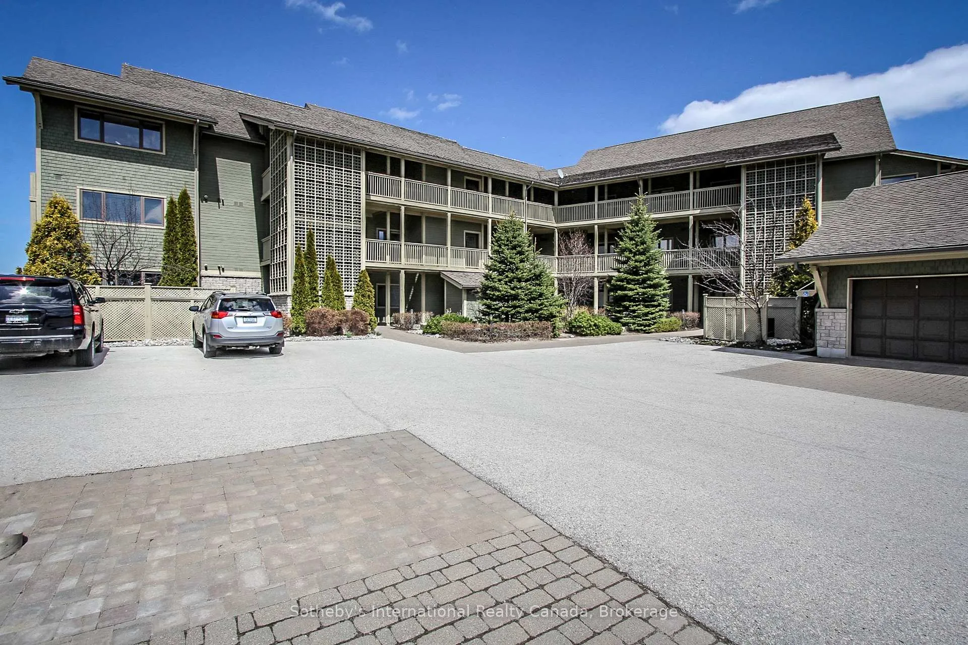 Photo 41 of 550 Mariners Way, Collingwood — HOMEH