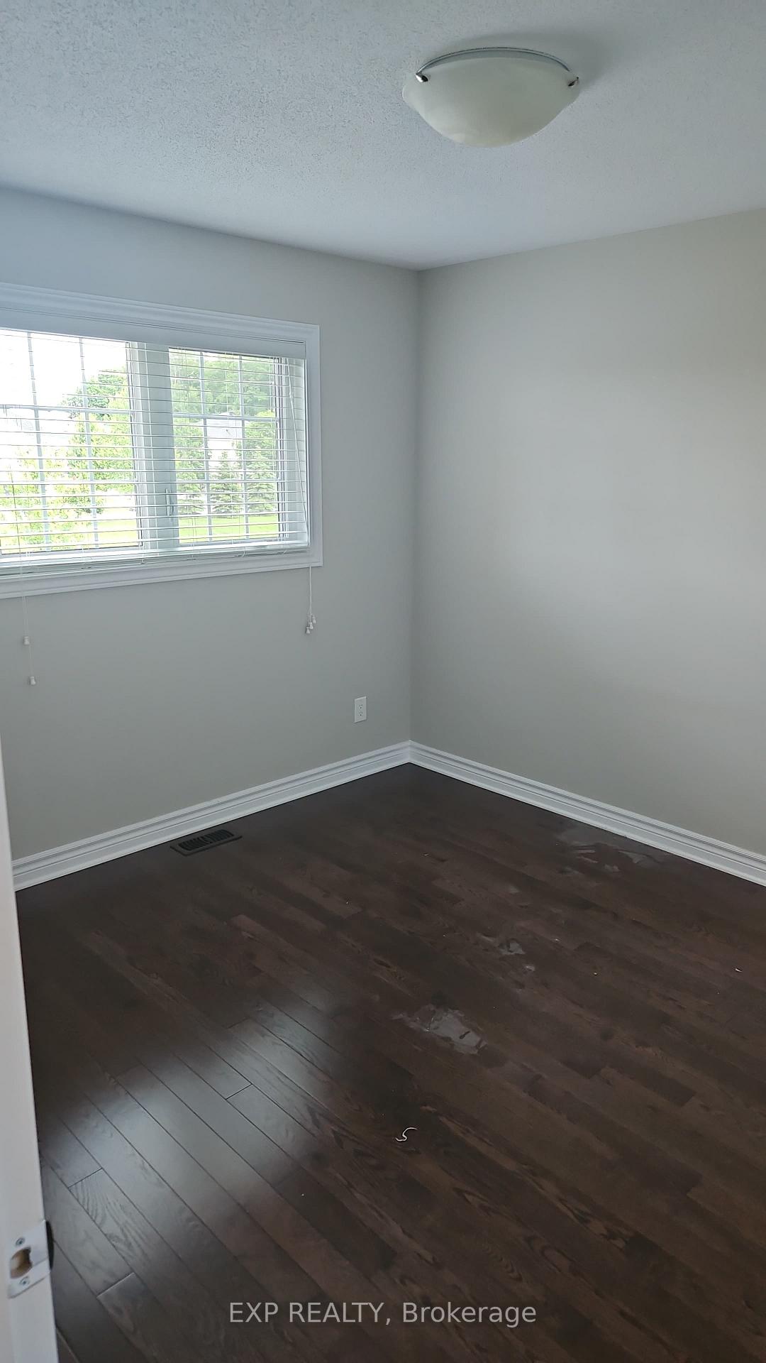 Photo 7 of 39 Knockaderry Crescent, Ottawa, Barrhaven - Half Moon Bay — HOMEH